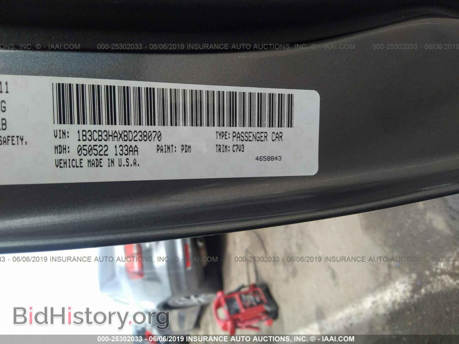 2011 DODGE CALIBER - VIN: 1B3CB3HAXBD238070 - Фото 9