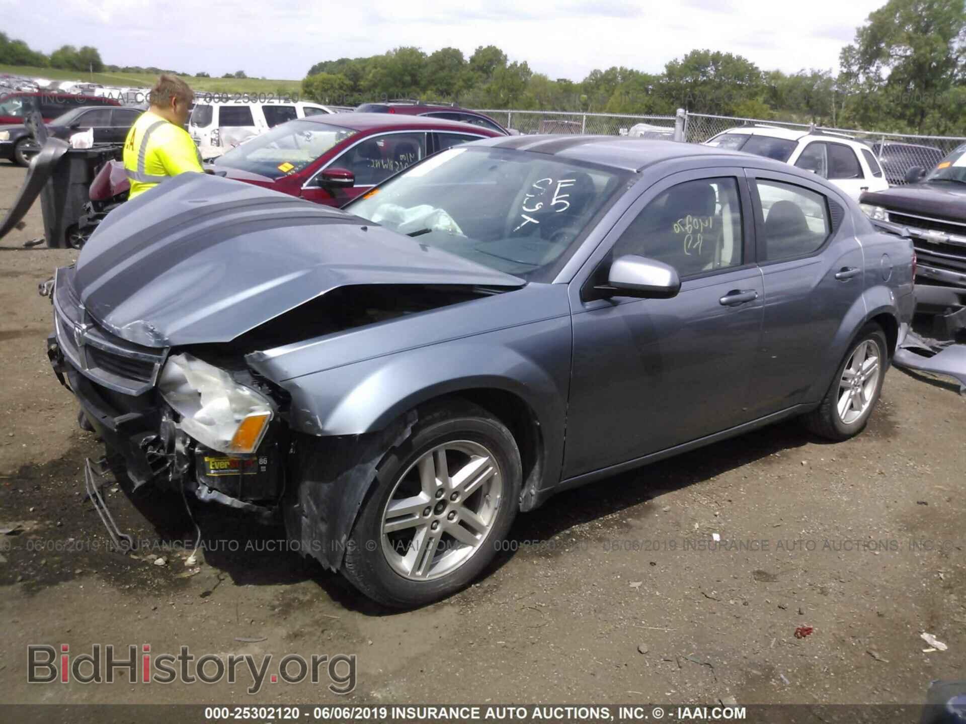 2010 DODGE AVENGER - VIN: 1B3CC5FB3AN114848 - Photo 2