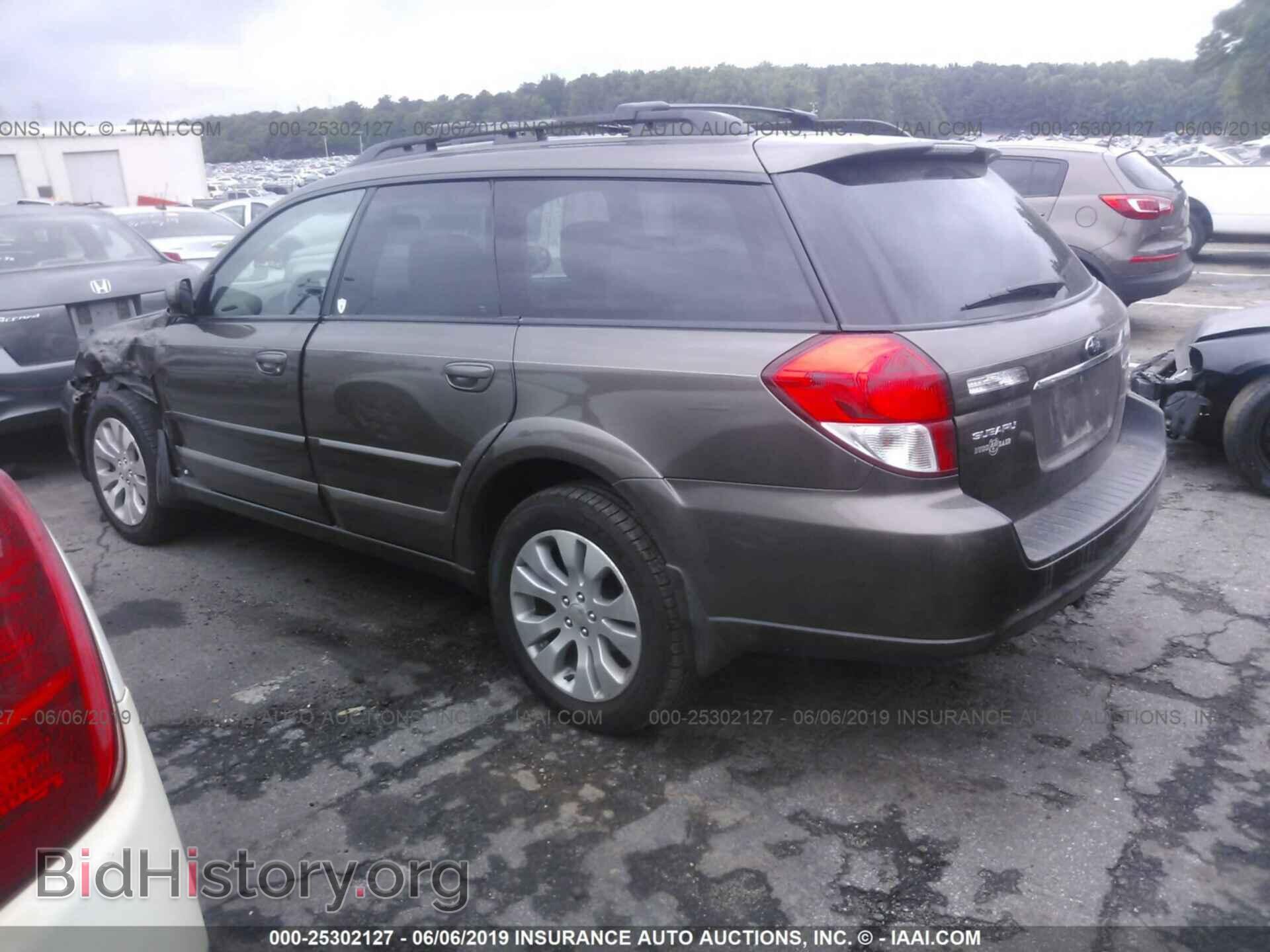 2009 SUBARU OUTBACK - VIN: 4S4BP66CX97323304 - Фото 3