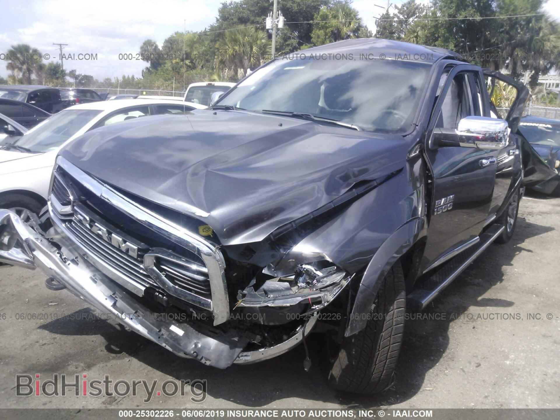2017 RAM 1500 - VIN: 1C6RR7PT1HS782452 - Фото 2