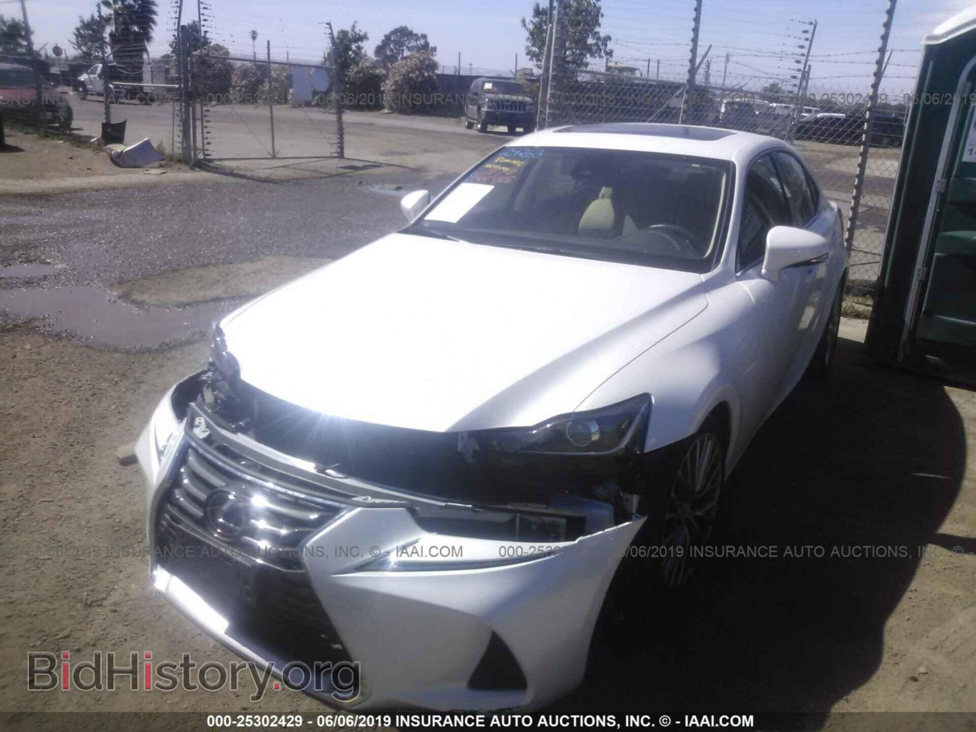 2017 LEXUS IS - VIN: JTHBA1D22H5041864 - Фото 2