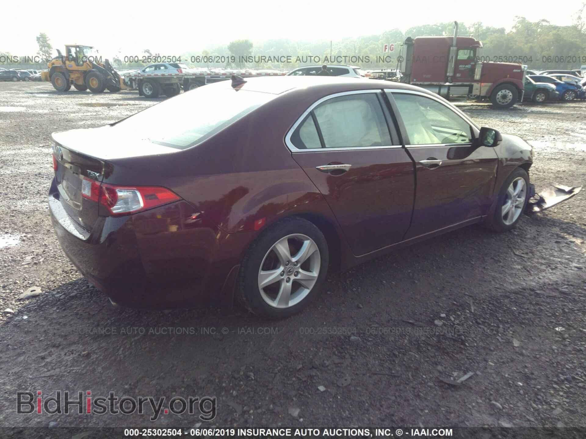 2010 ACURA TSX - VIN: JH4CU2F64AC002034 - Фото 4