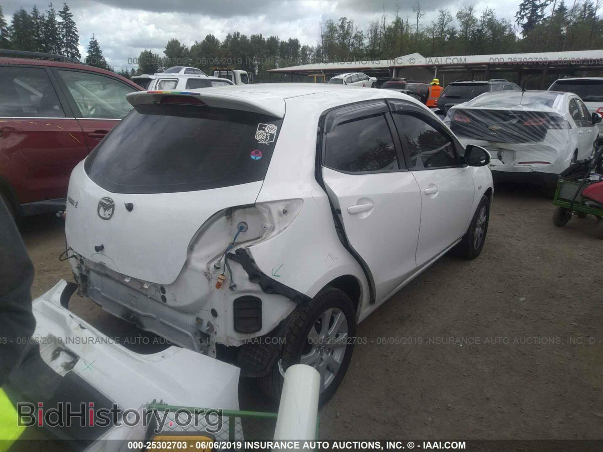 2011 MAZDA MAZDA2 - VIN: JM1DE1HZ9B0106719 - Фото 4