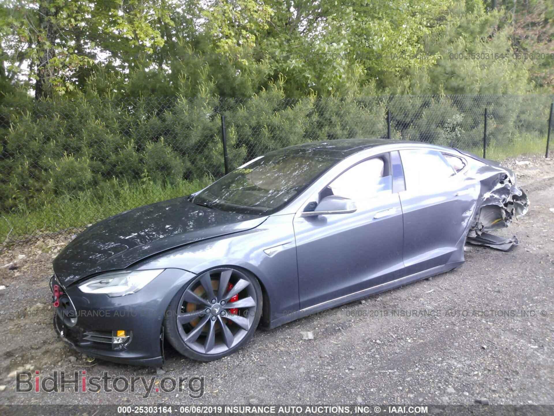2014 TESLA MODEL S - VIN: 5YJSA1H28EFP64298 - Photo 2