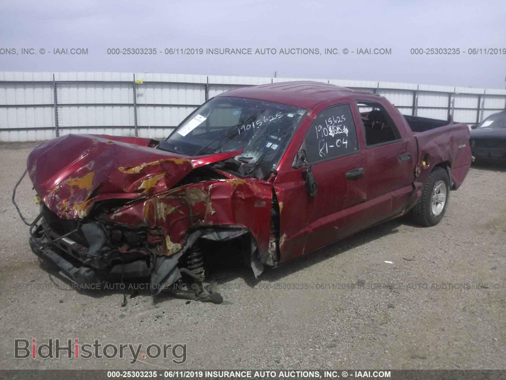 2010 DODGE DAKOTA - VIN: 1D7CW3GP9AS108208 - Фото 2