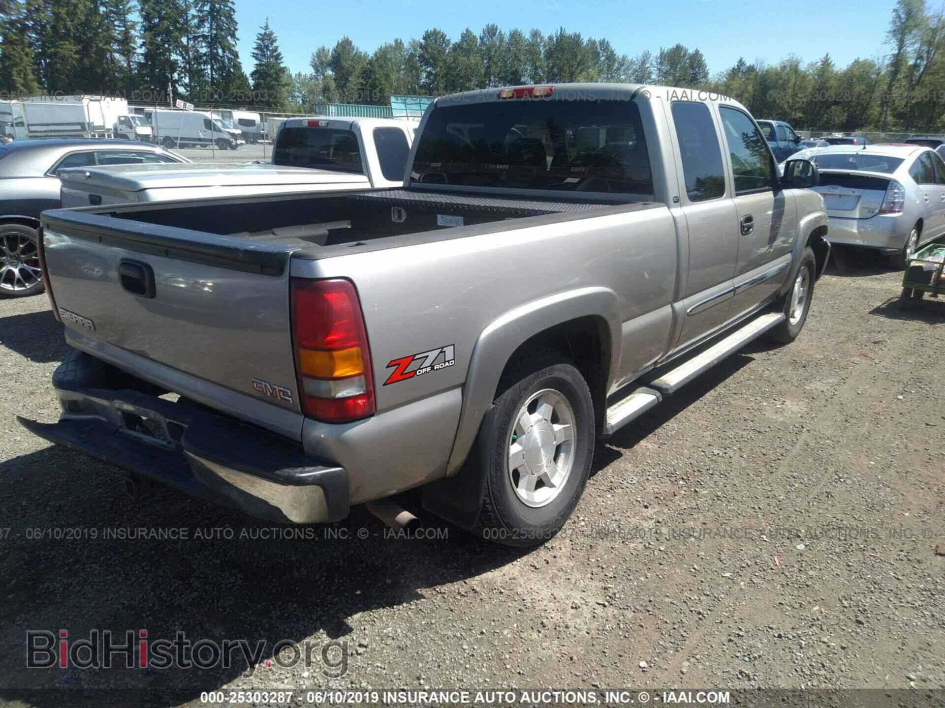 2003 GMC NEW SIERRA - VIN: 2GTEK19T031224087 - Фото 4