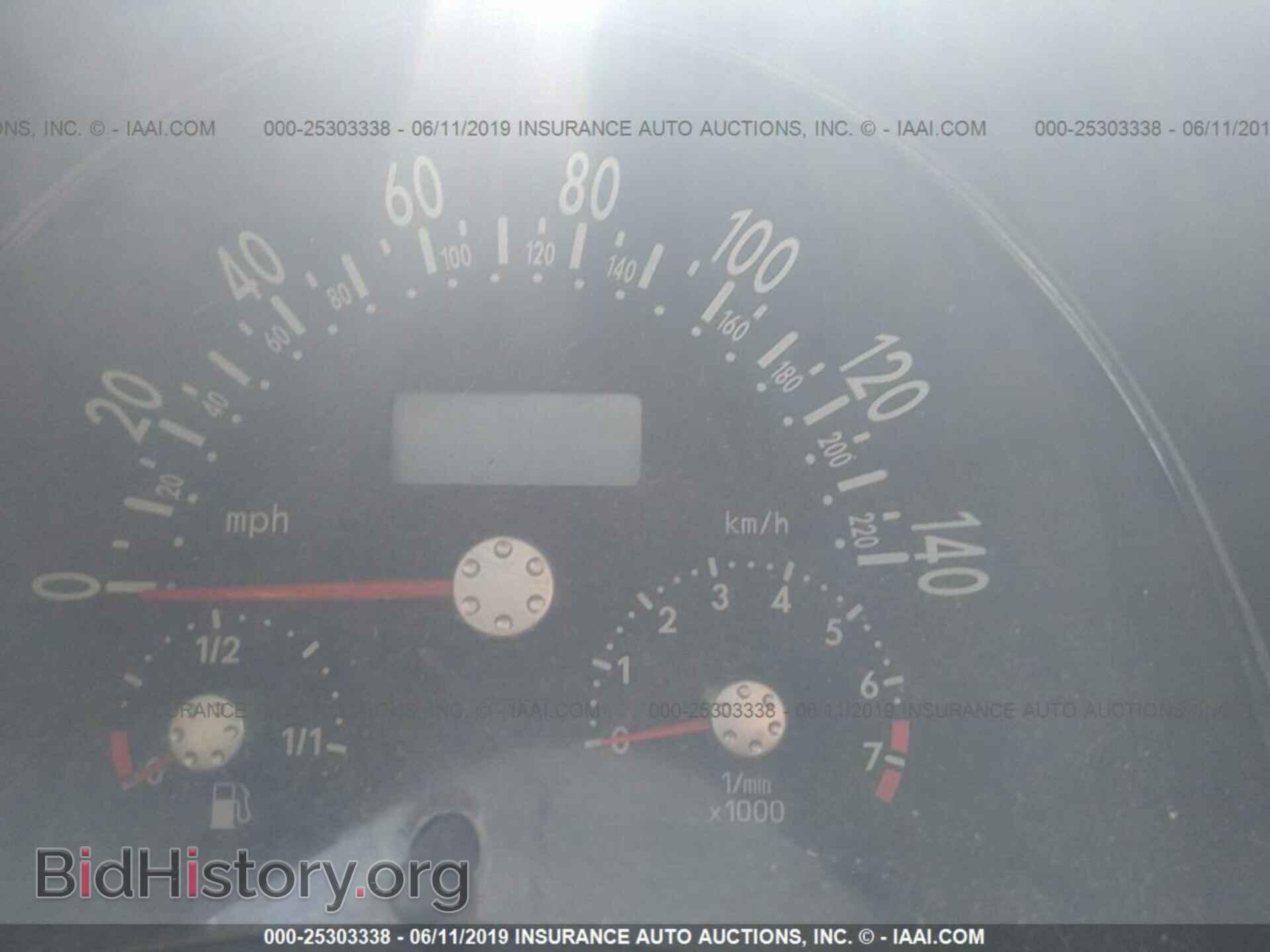2000 VOLKSWAGEN NEW BEETLE - VIN: 3VWCA21CXYM424368 - Фото 7