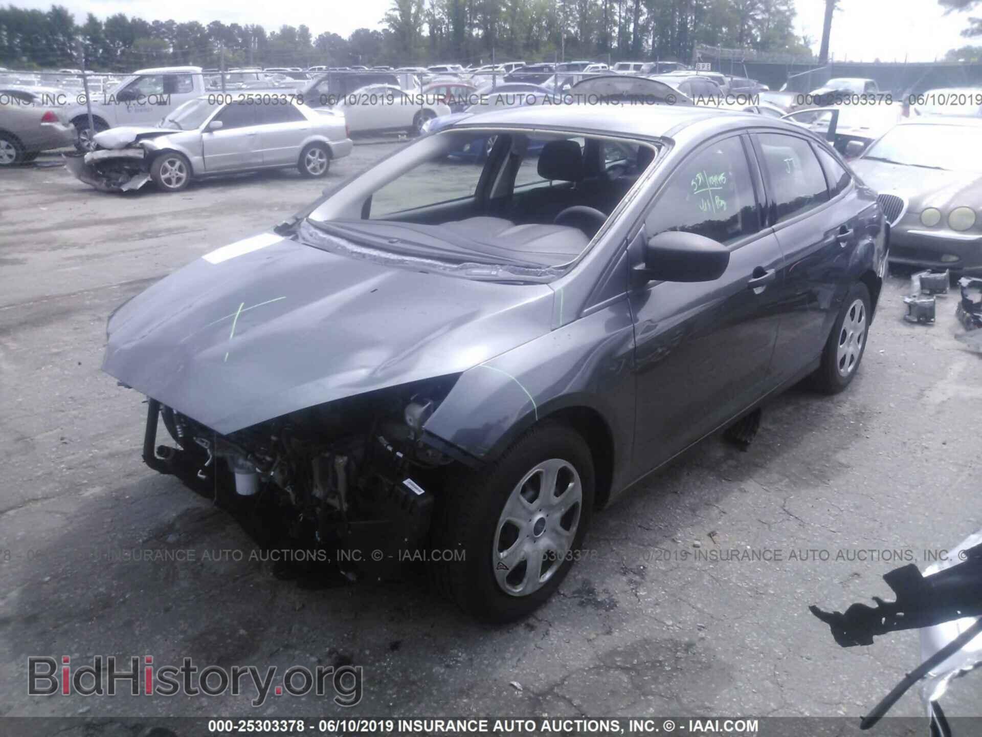 2018 FORD FOCUS - VIN: 1FADP3E2XJL291377 - Photo 2