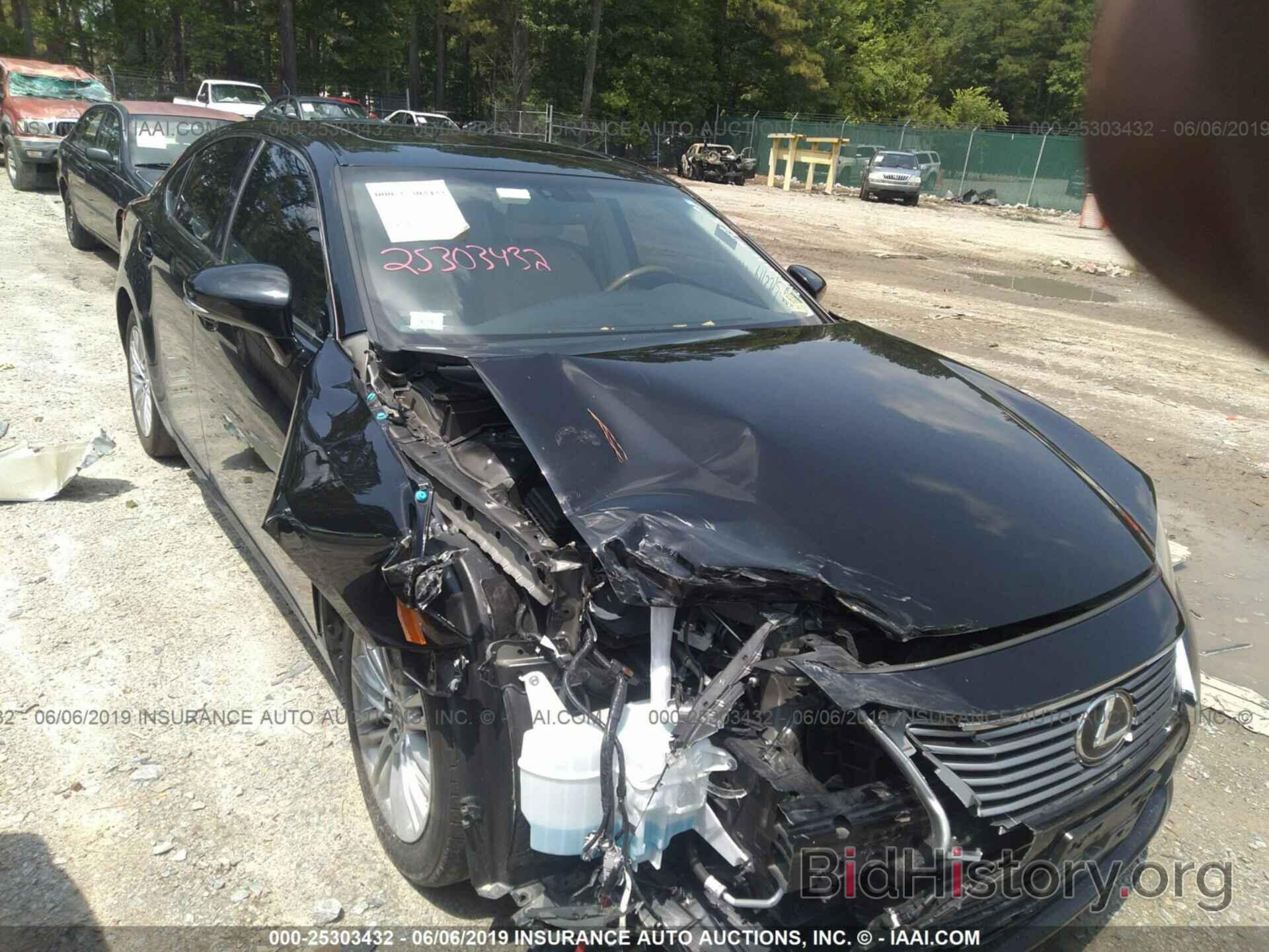 Photo JTHBK1GG3D2045891 - LEXUS ES 2013