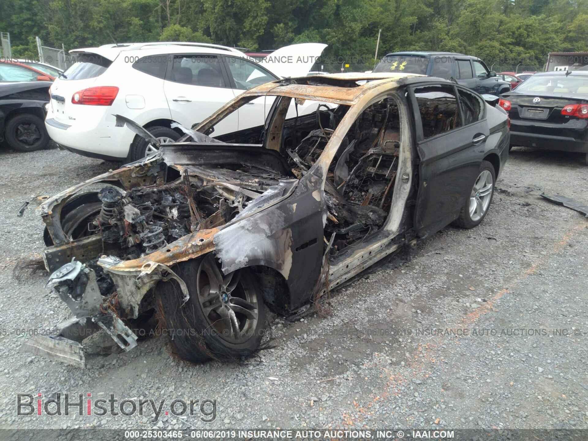 2015 BMW 528 - VIN: WBA5A7C5XFD621070 - Photo 2