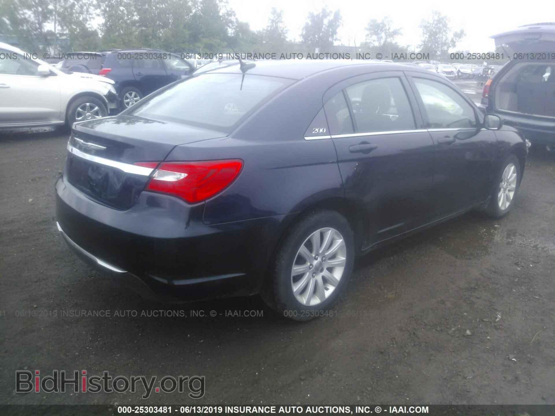 2012 CHRYSLER 200 - VIN: 1C3CCBBB7CN105774 - Фото 4