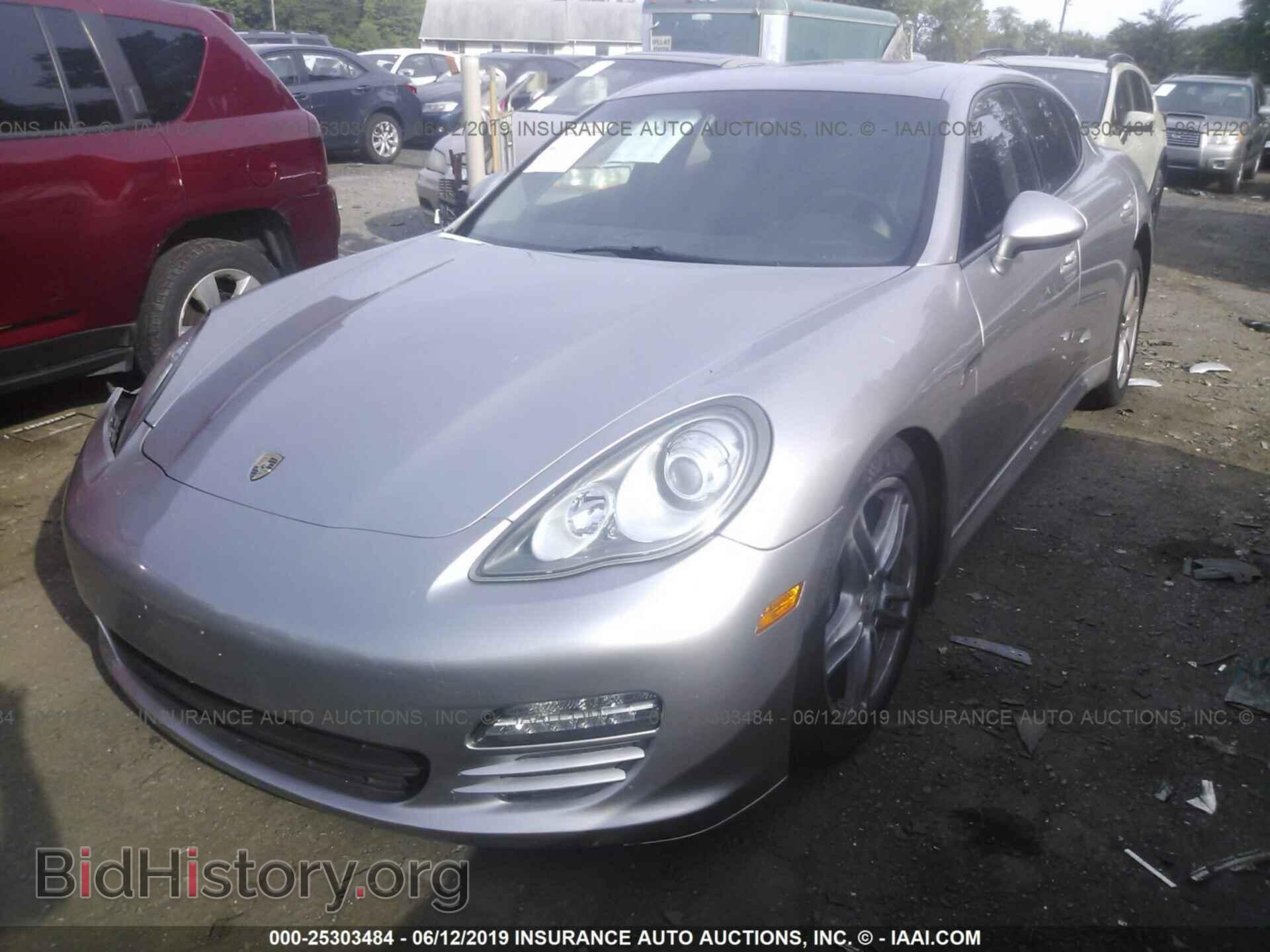 2011 PORSCHE PANAMERA - VIN: WP0AA2A78BL010544 - Фото 2