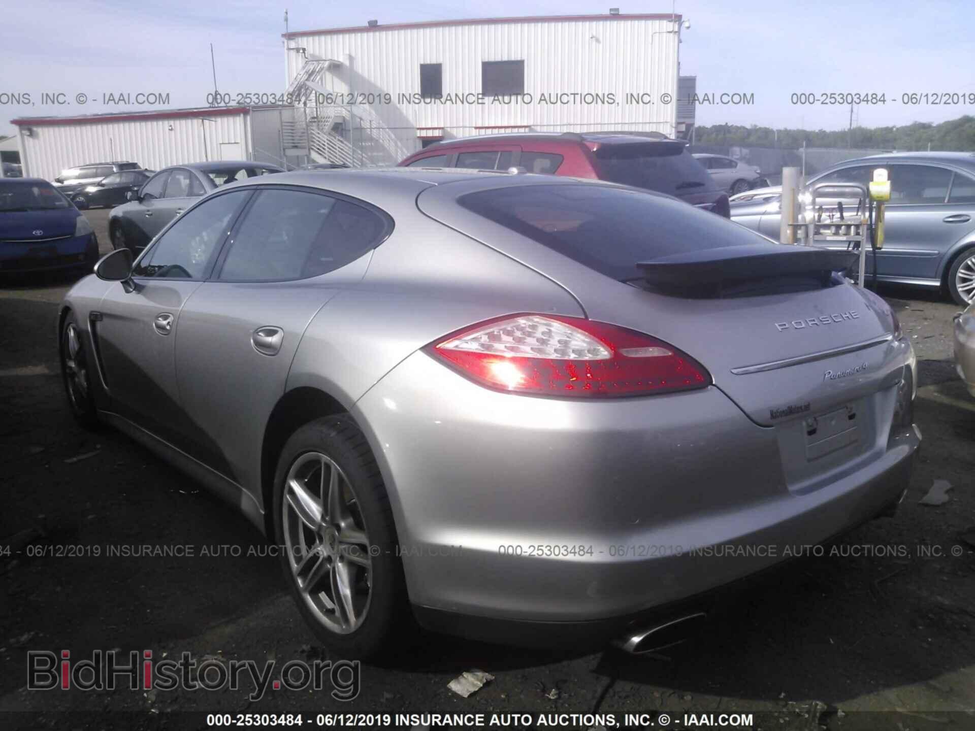 2011 PORSCHE PANAMERA - VIN: WP0AA2A78BL010544 - Фото 3
