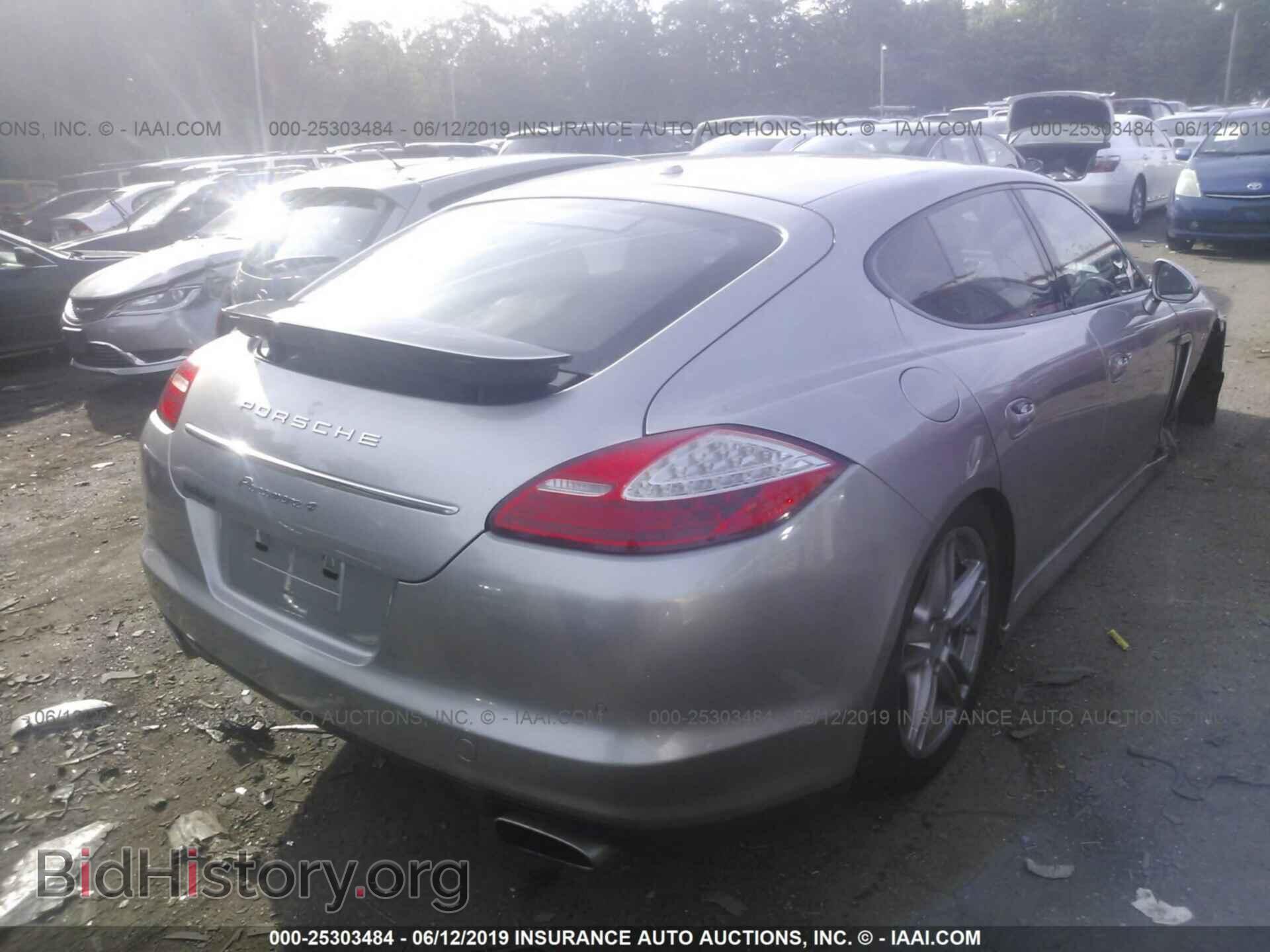 2011 PORSCHE PANAMERA - VIN: WP0AA2A78BL010544 - Фото 4