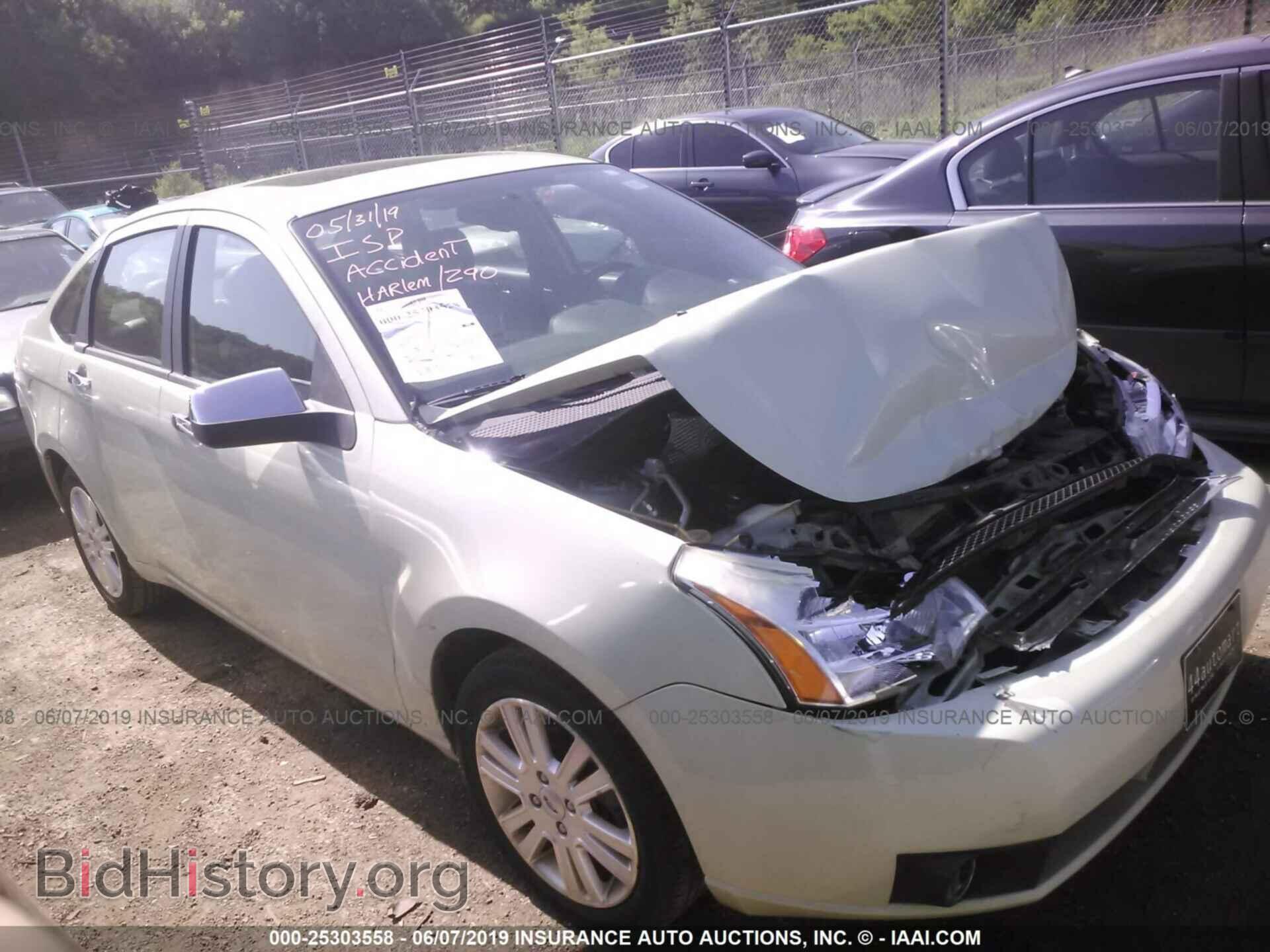 Photo 1FAHP3HN8BW201411 - FORD FOCUS 2011