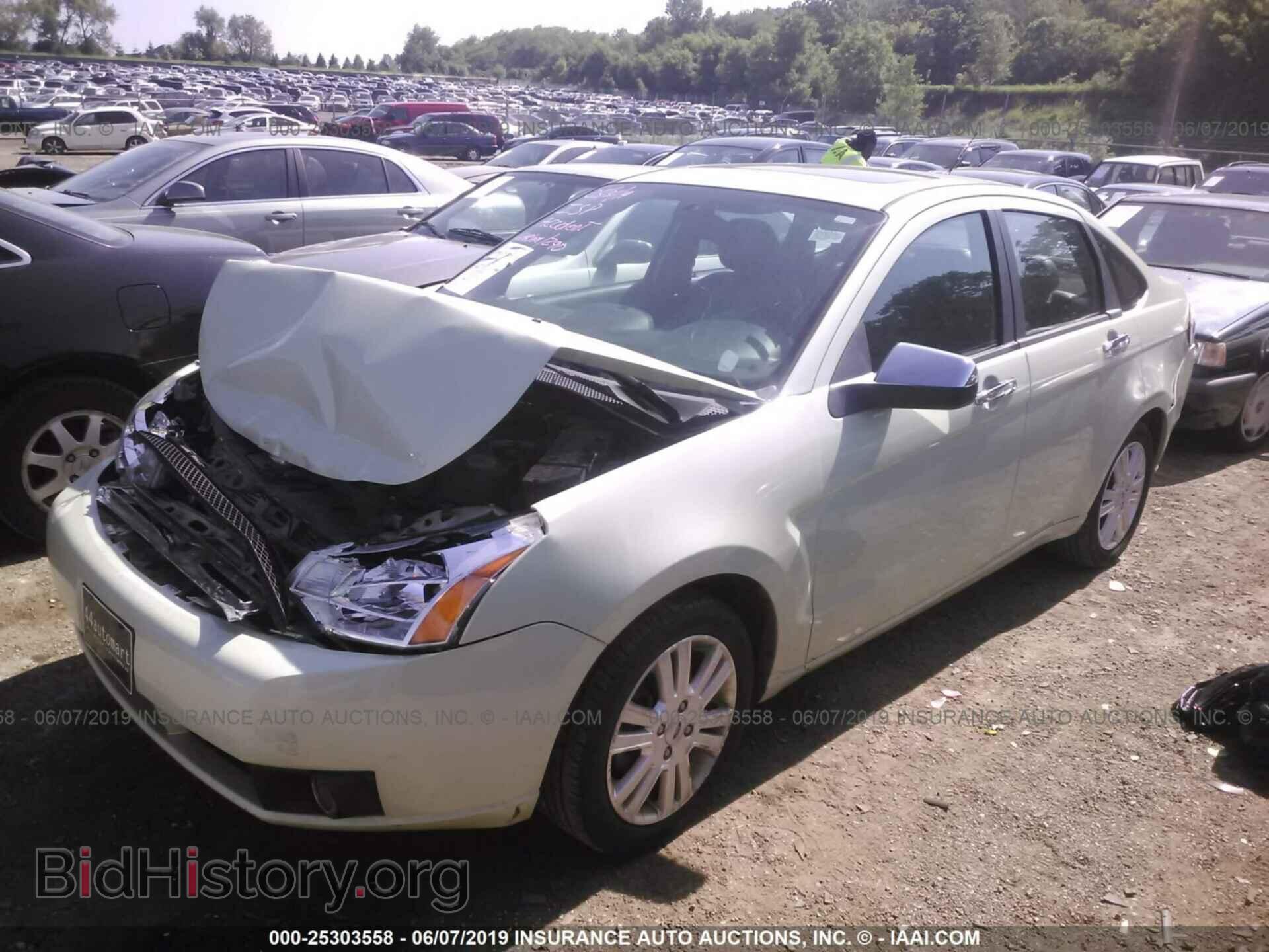2011 FORD FOCUS - VIN: 1FAHP3HN8BW201411 - Фото 2
