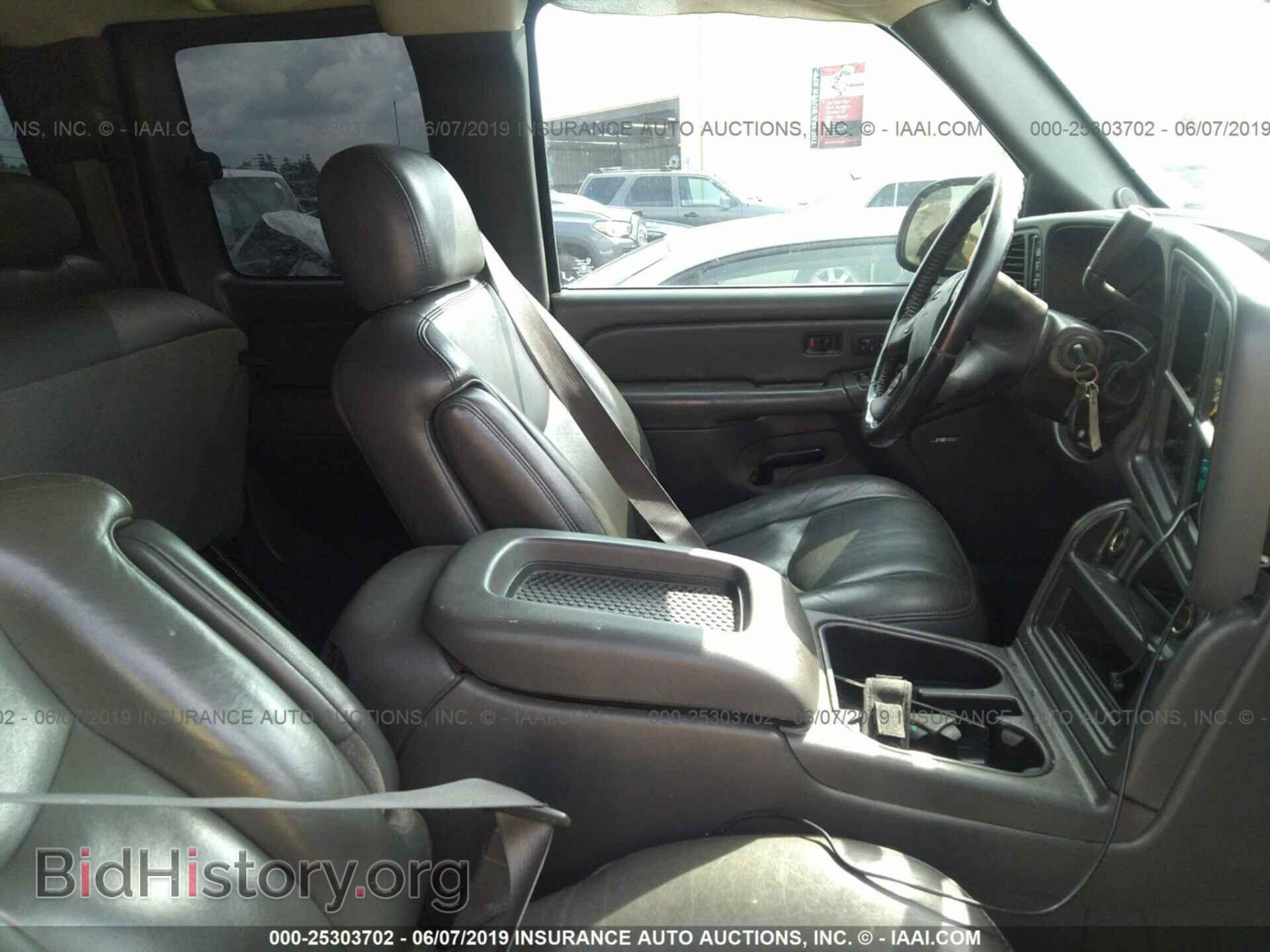 2005 GMC NEW SIERRA - VIN: 2GTEK19B651210558 - Фото 5