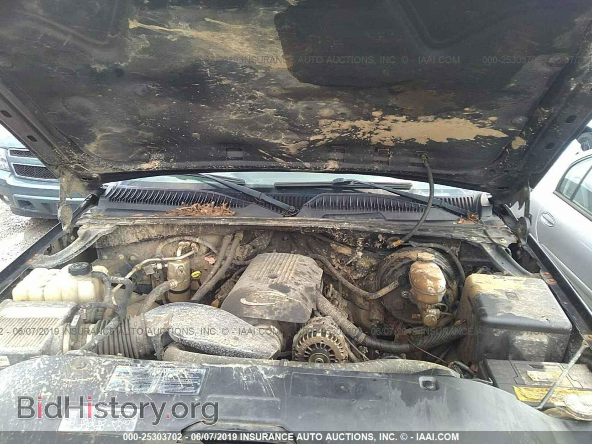 2005 GMC NEW SIERRA - VIN: 2GTEK19B651210558 - Фото 10