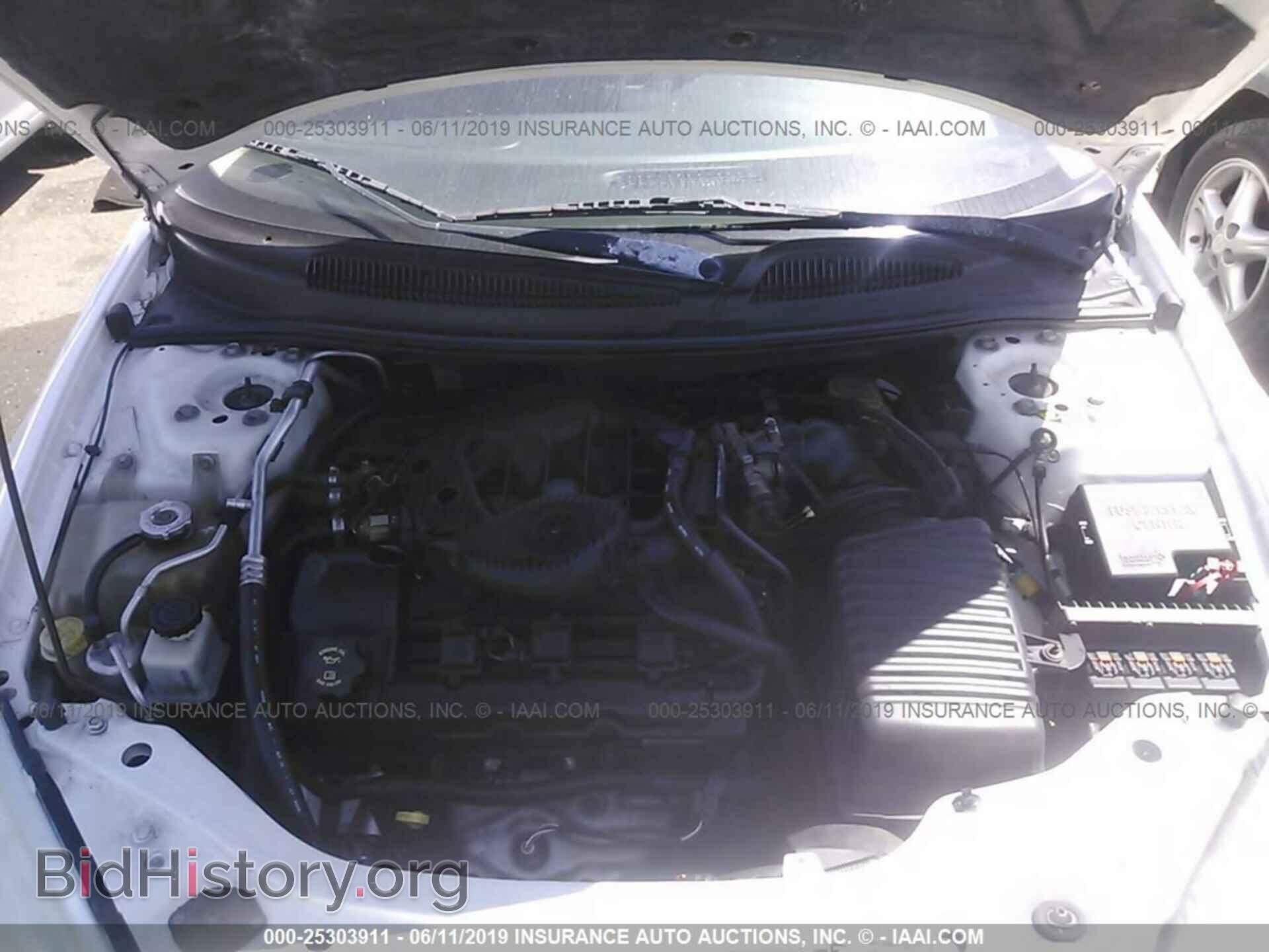 2004 CHRYSLER SEBRING - VIN: 1C3EL46R04N415603 - Фото 10