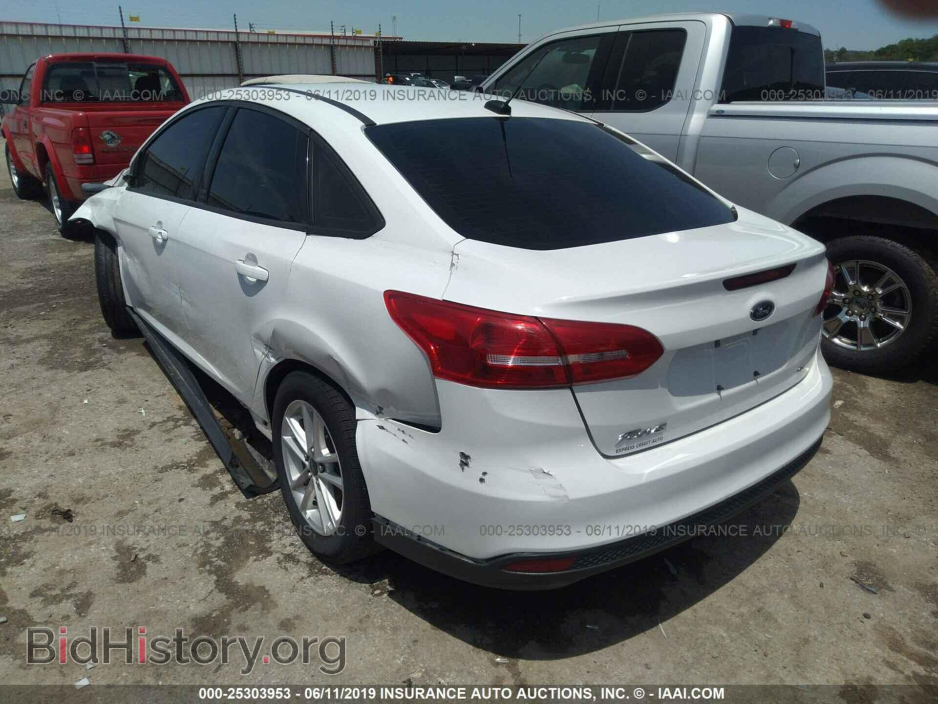 2015 FORD FOCUS - VIN: 1FADP3F29FL204123 - Photo 3