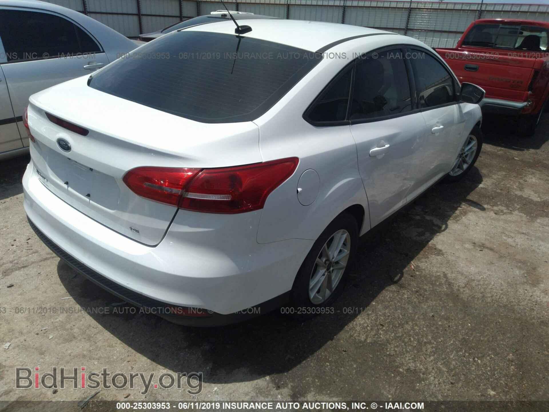 2015 FORD FOCUS - VIN: 1FADP3F29FL204123 - Photo 4