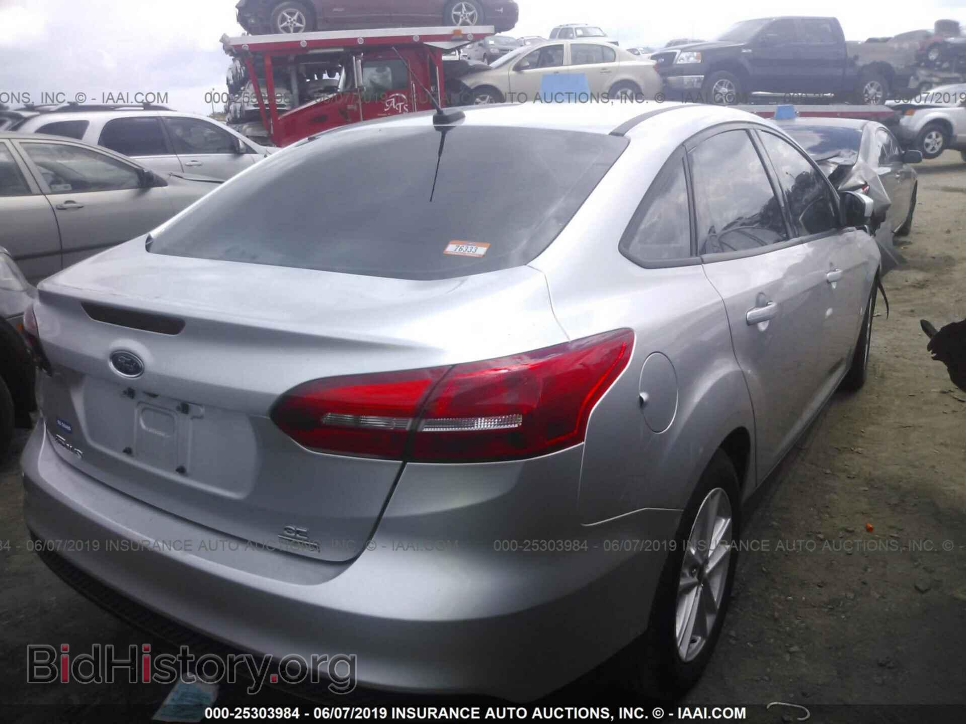 2018 FORD FOCUS - VIN: 1FADP3FE5JL284863 - Фото 4