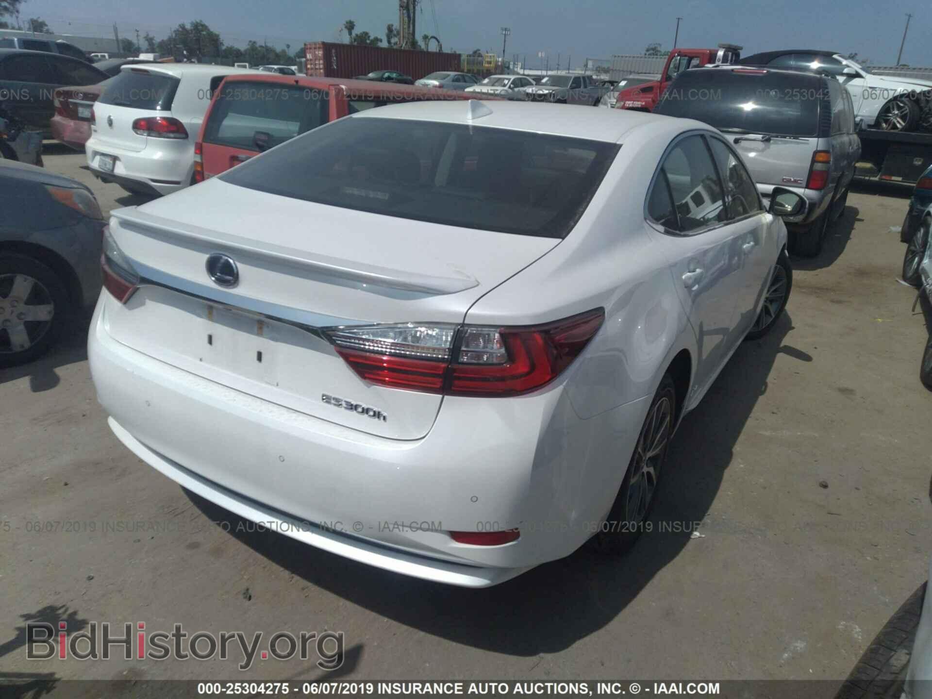 2017 LEXUS ES - VIN: JTHBW1GG9H2147772 - Фото 4