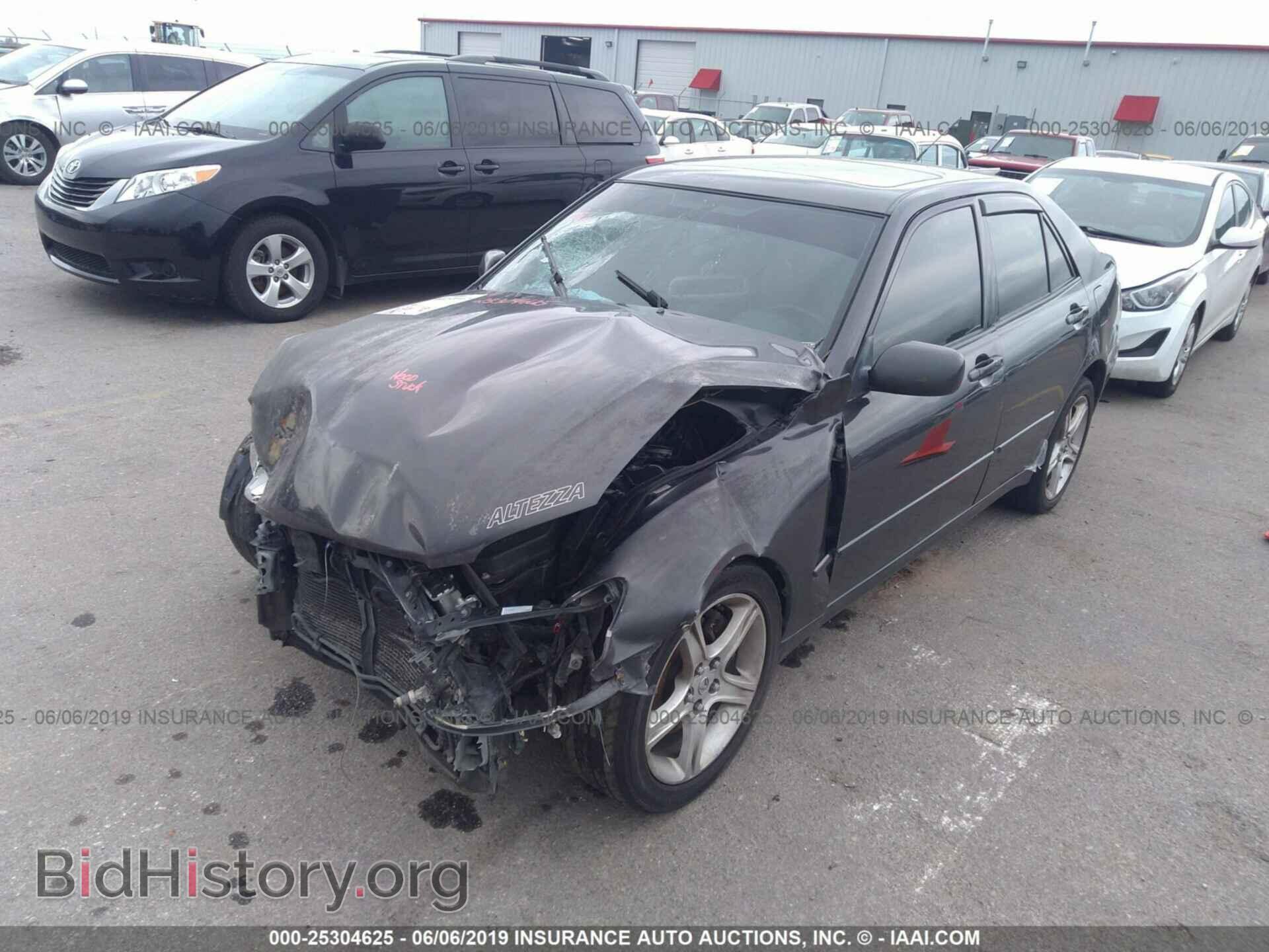 2002 LEXUS IS - VIN: JTHBD192020062443 - Photo 2