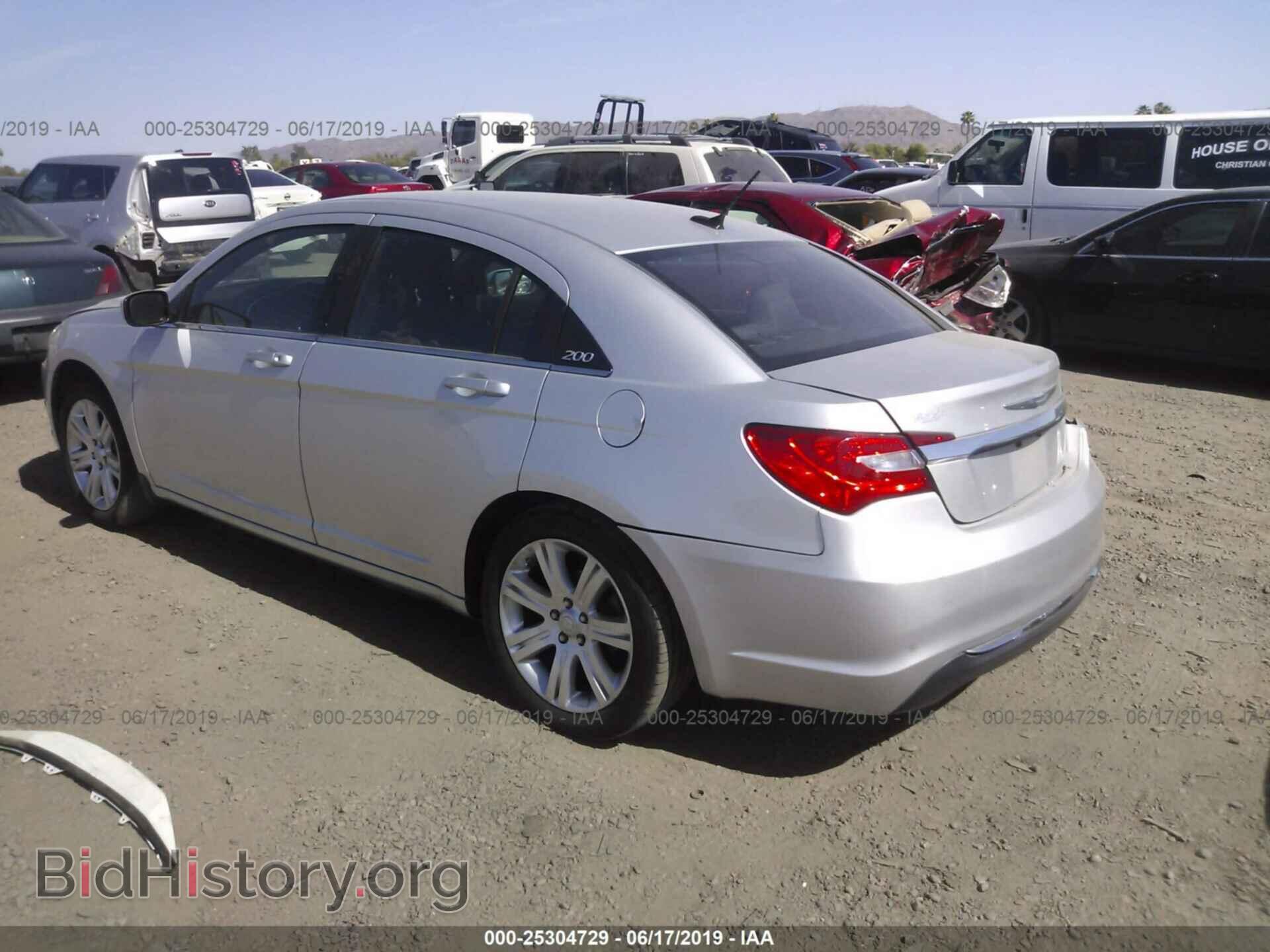 2012 CHRYSLER 200 - VIN: 1C3CCBBB4CN210319 - Фото 3