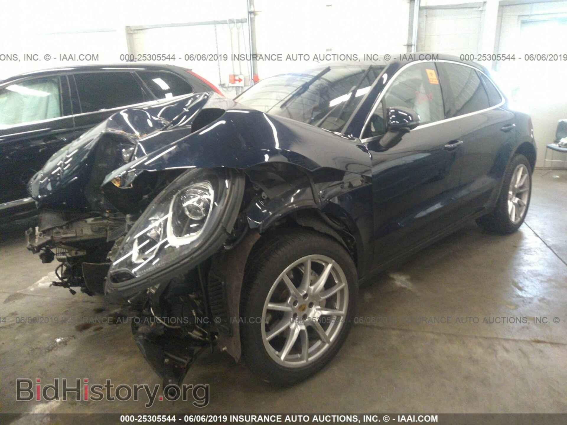 2017 PORSCHE MACAN - VIN: WP1AB2A52HLB13395 - Фото 2