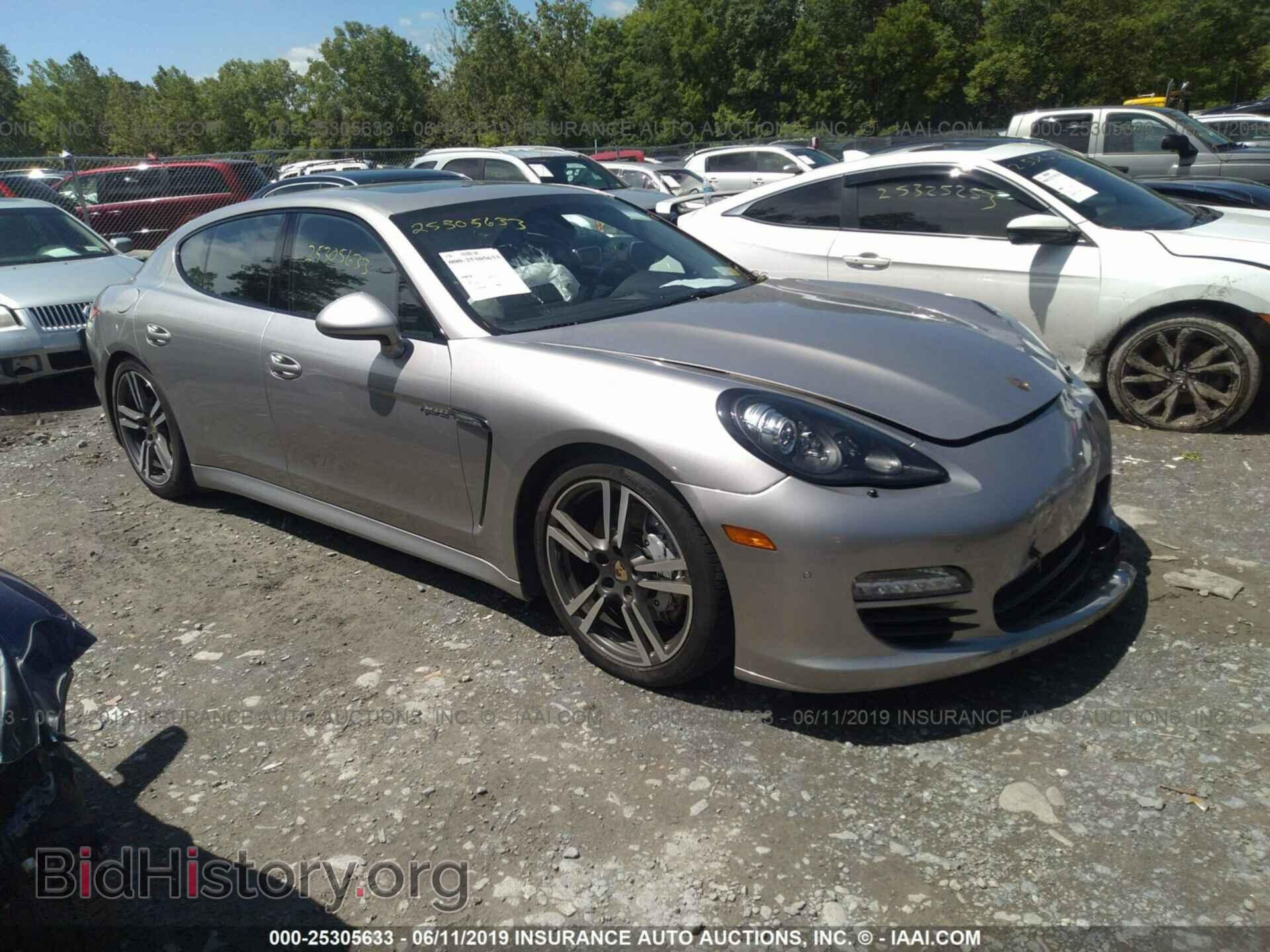 Photo WP0AD2A75DL045312 - PORSCHE PANAMERA 2013