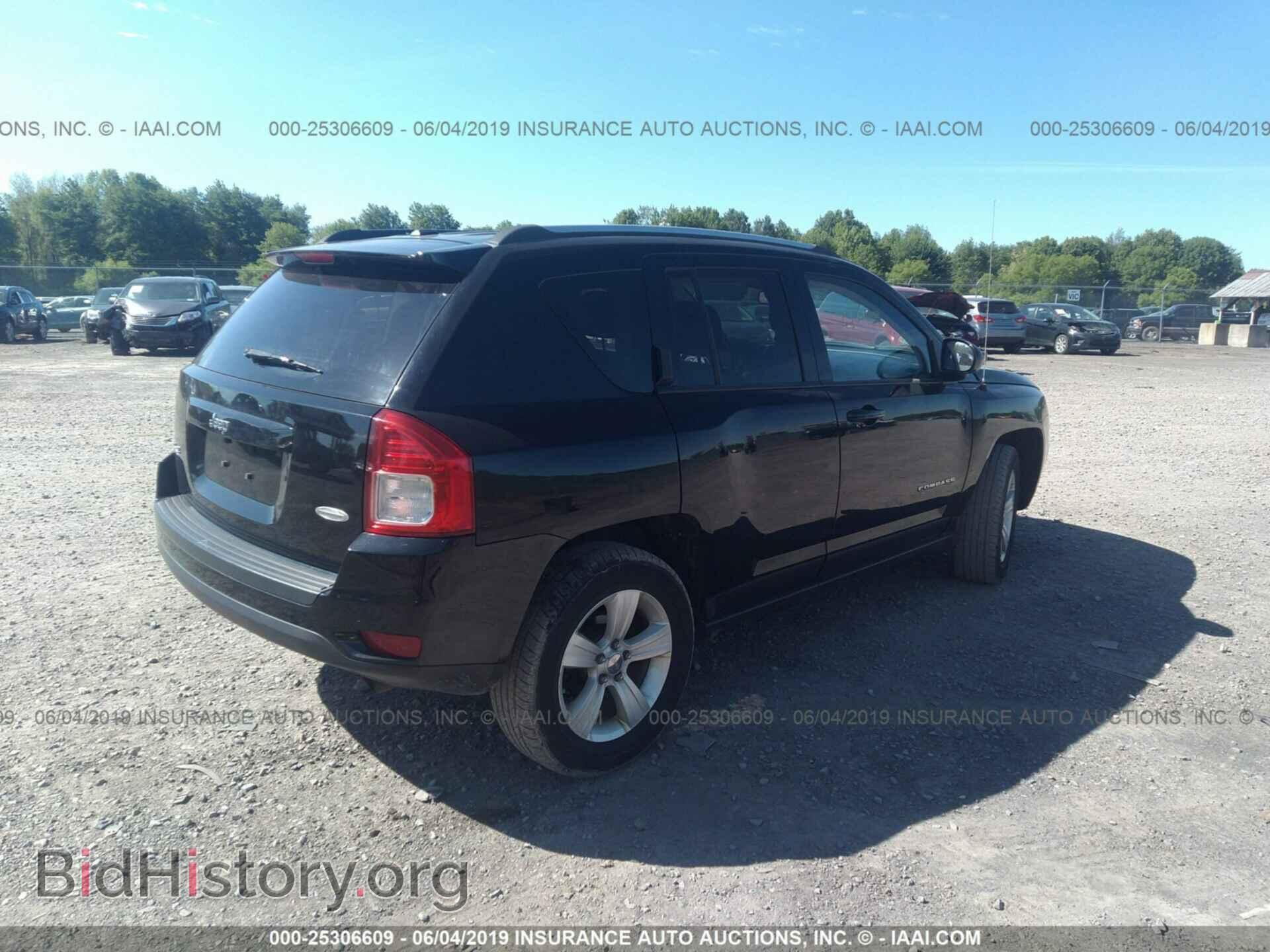 2012 JEEP COMPASS - VIN: 1C4NJDEB3CD604045 - Фото 4