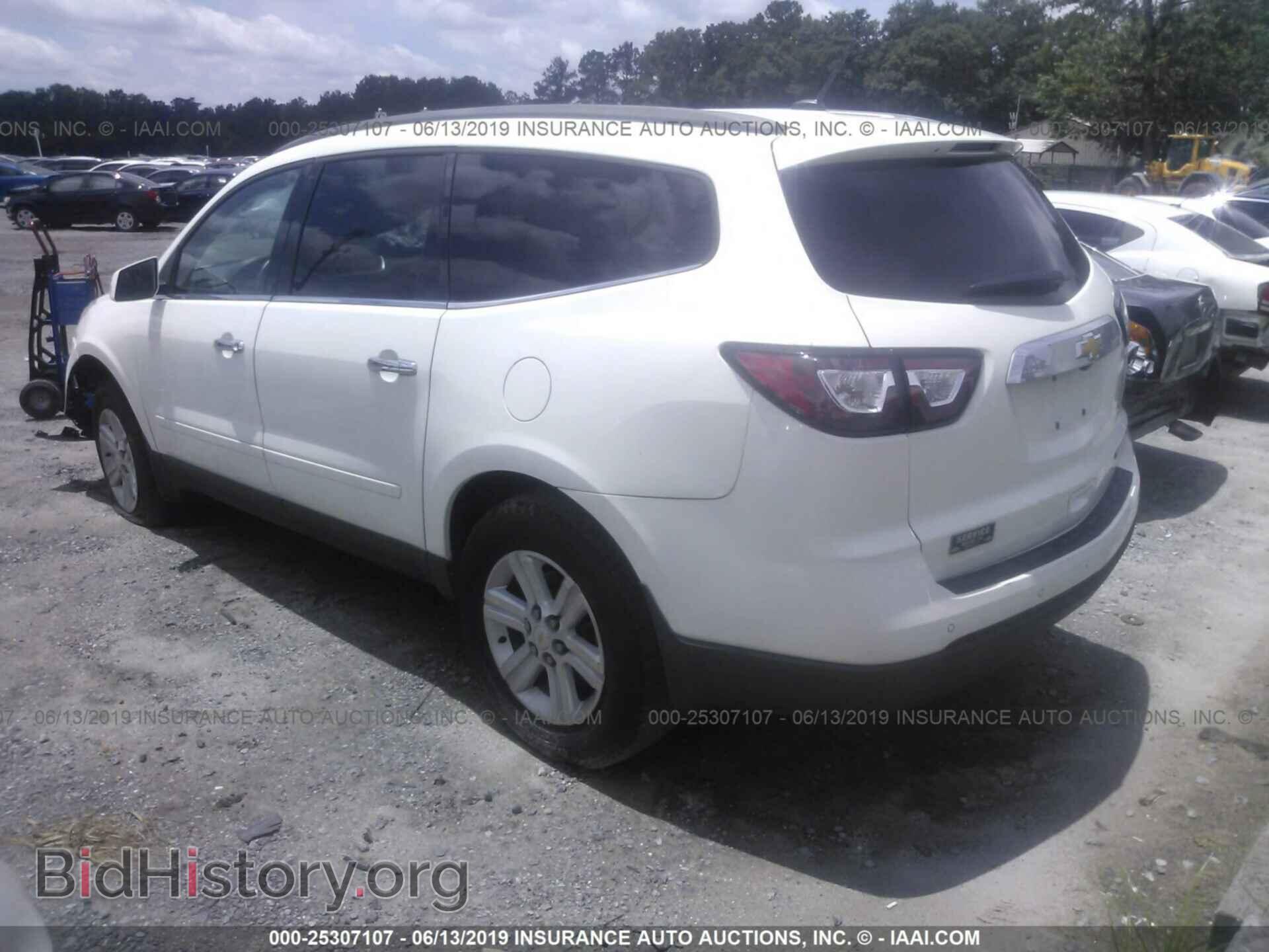 2013 CHEVROLET TRAVERSE - VIN: 1GNKRGKD2DJ185263 - Фото 3