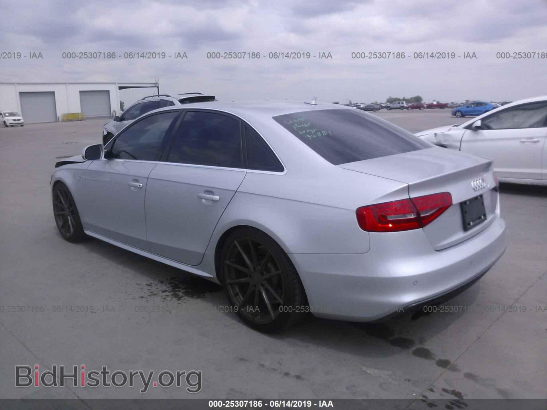 2013 AUDI A4 - VIN: WAUKFAFL9DN015620 - Photo 3