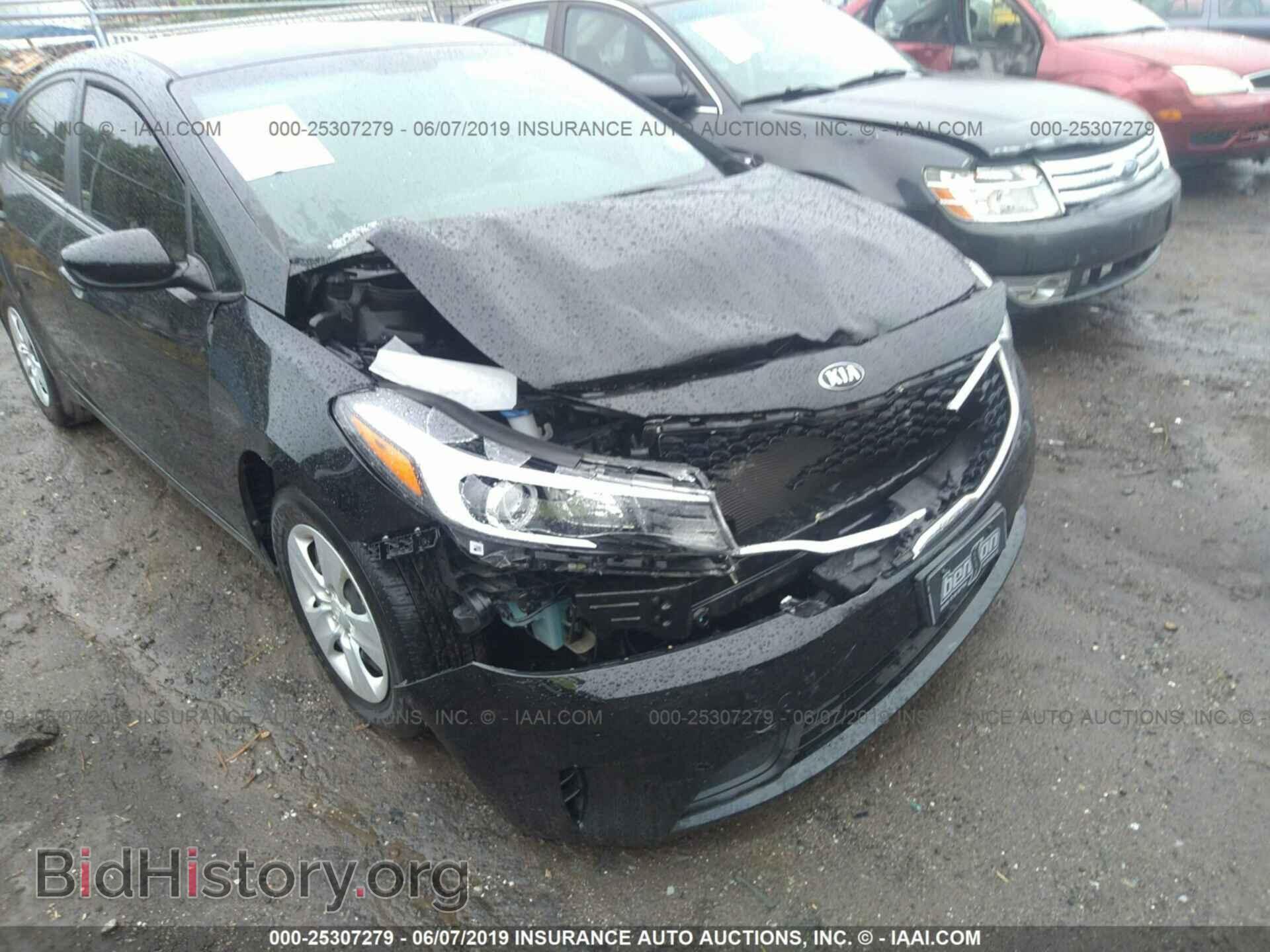 2017 KIA FORTE - VIN: 3KPFK4A77HE146115 - Фото 6