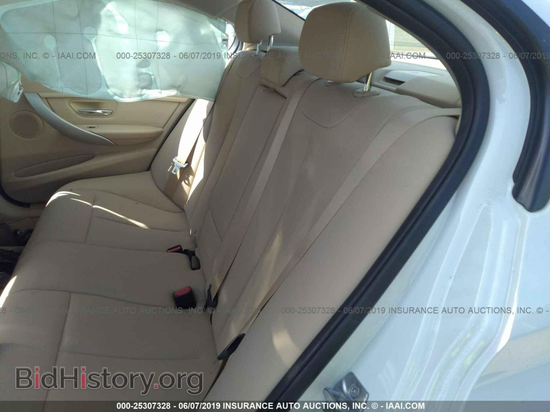 2016 BMW 320 - VIN: WBA8E5G51GNU20041 - Photo 8