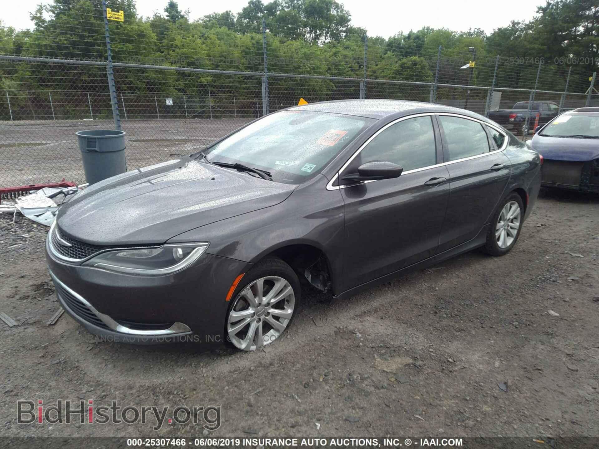 2015 CHRYSLER 200 - VIN: 1C3CCCAB5FN710517 - Photo 2