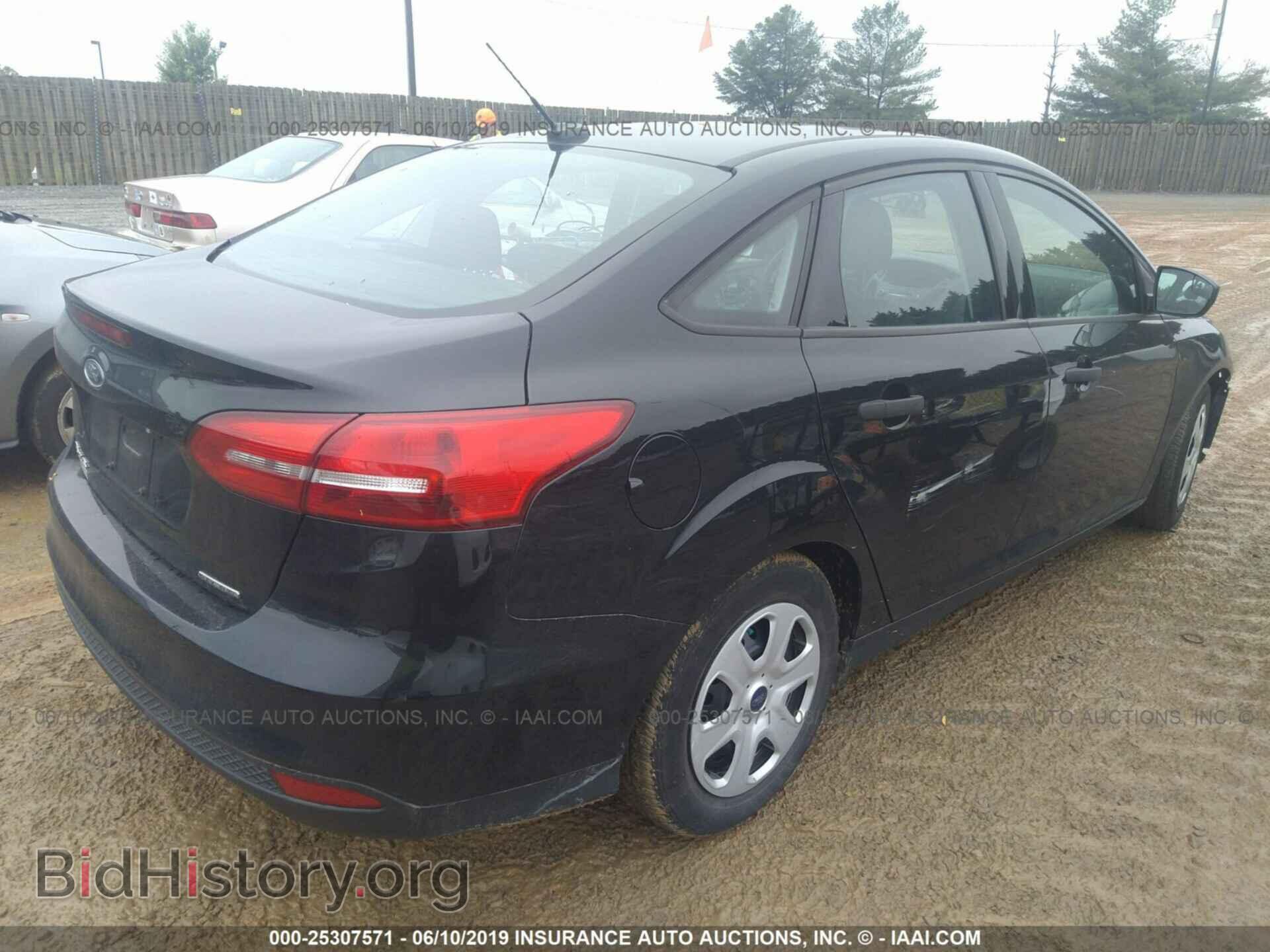 2016 FORD FOCUS - VIN: 1FADP3E24GL236917 - Photo 4