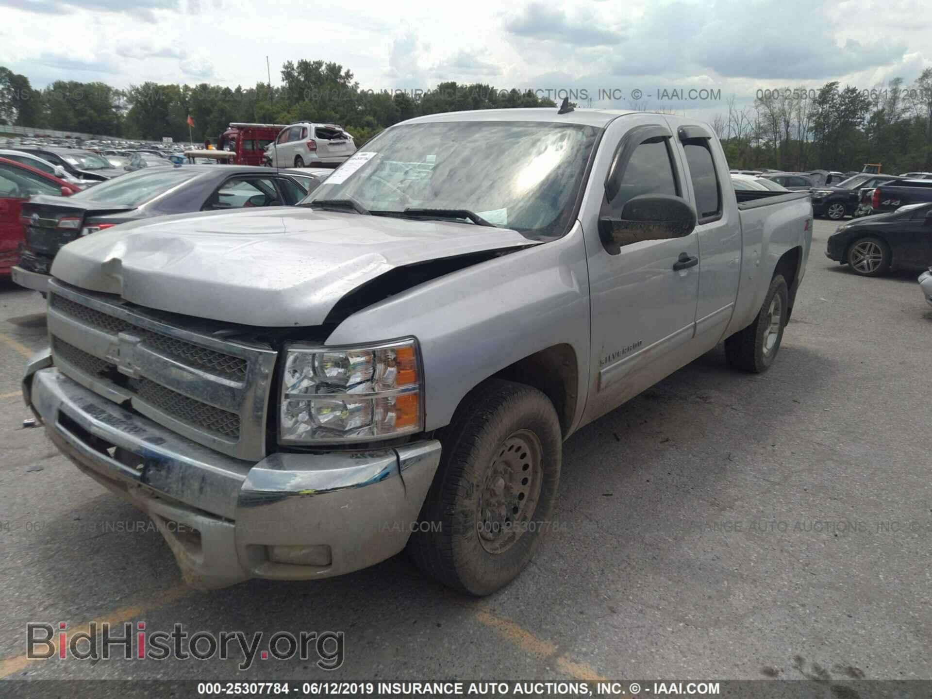 2013 CHEVROLET SILVERADO - VIN: 1GCRKSE77DZ400335 - Фото 2