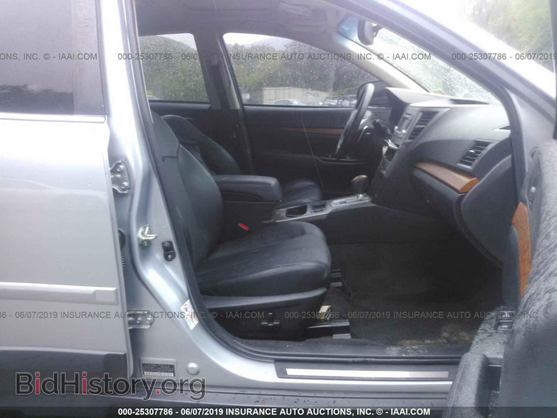 2014 SUBARU OUTBACK - VIN: 4S4BRCLCXE3236730 - Фото 5
