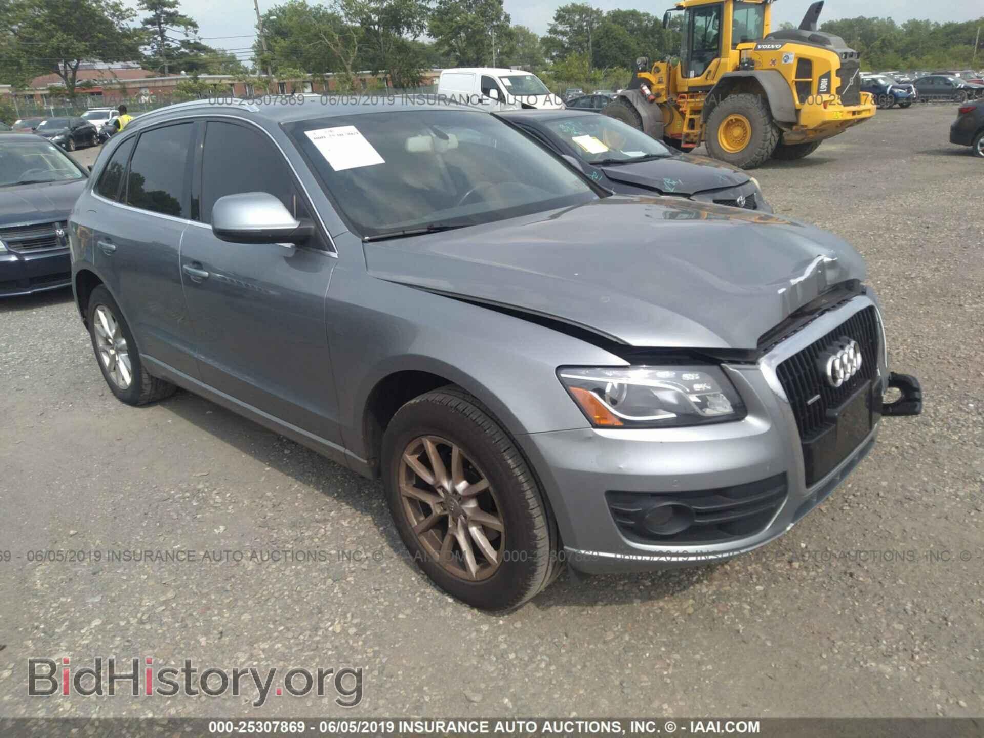 Фотография WA1LKAFPXAA085503 - AUDI Q5 2010