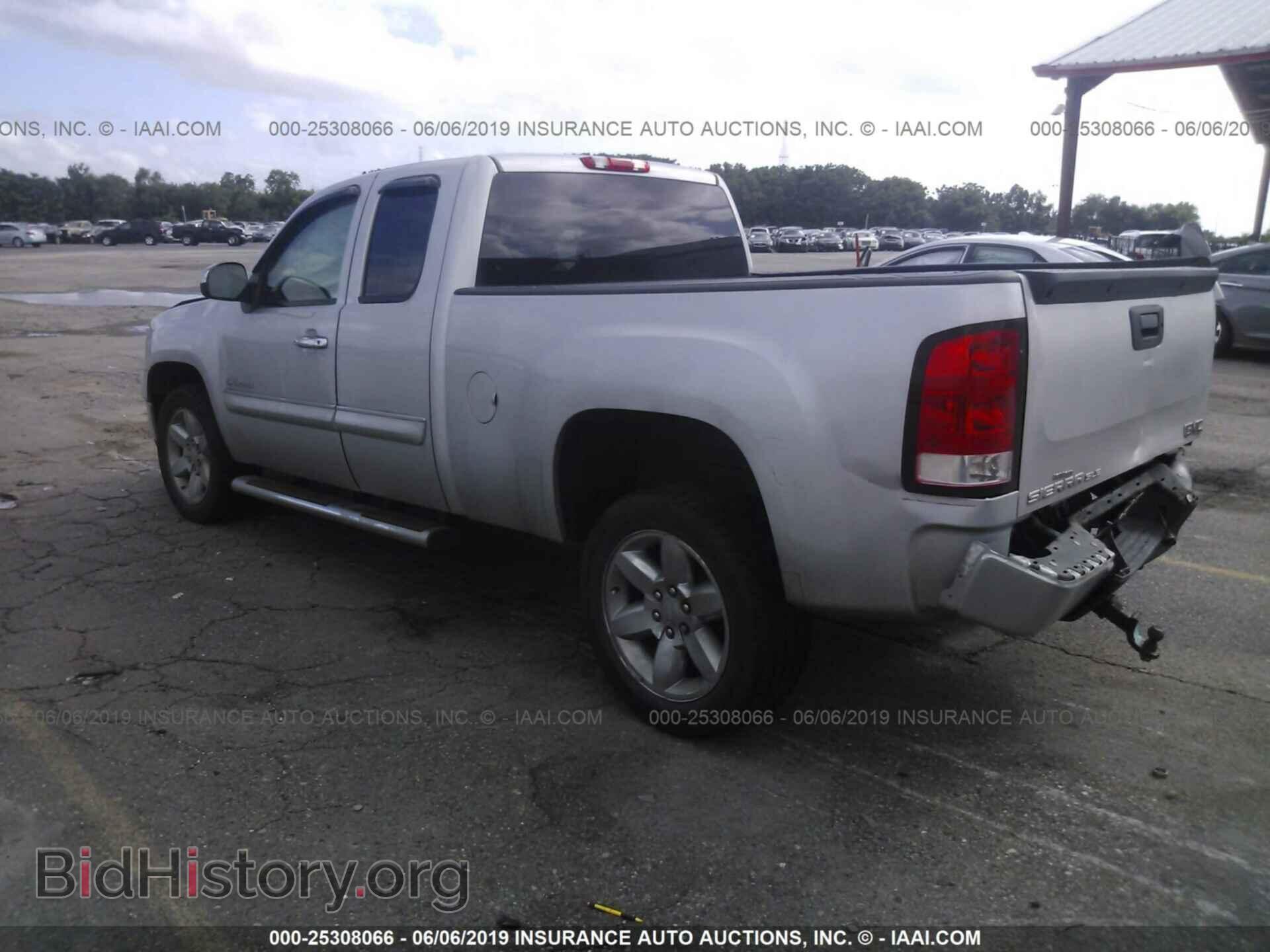 2013 GMC SIERRA - VIN: 1GTR1VE04DZ275821 - Фото 3