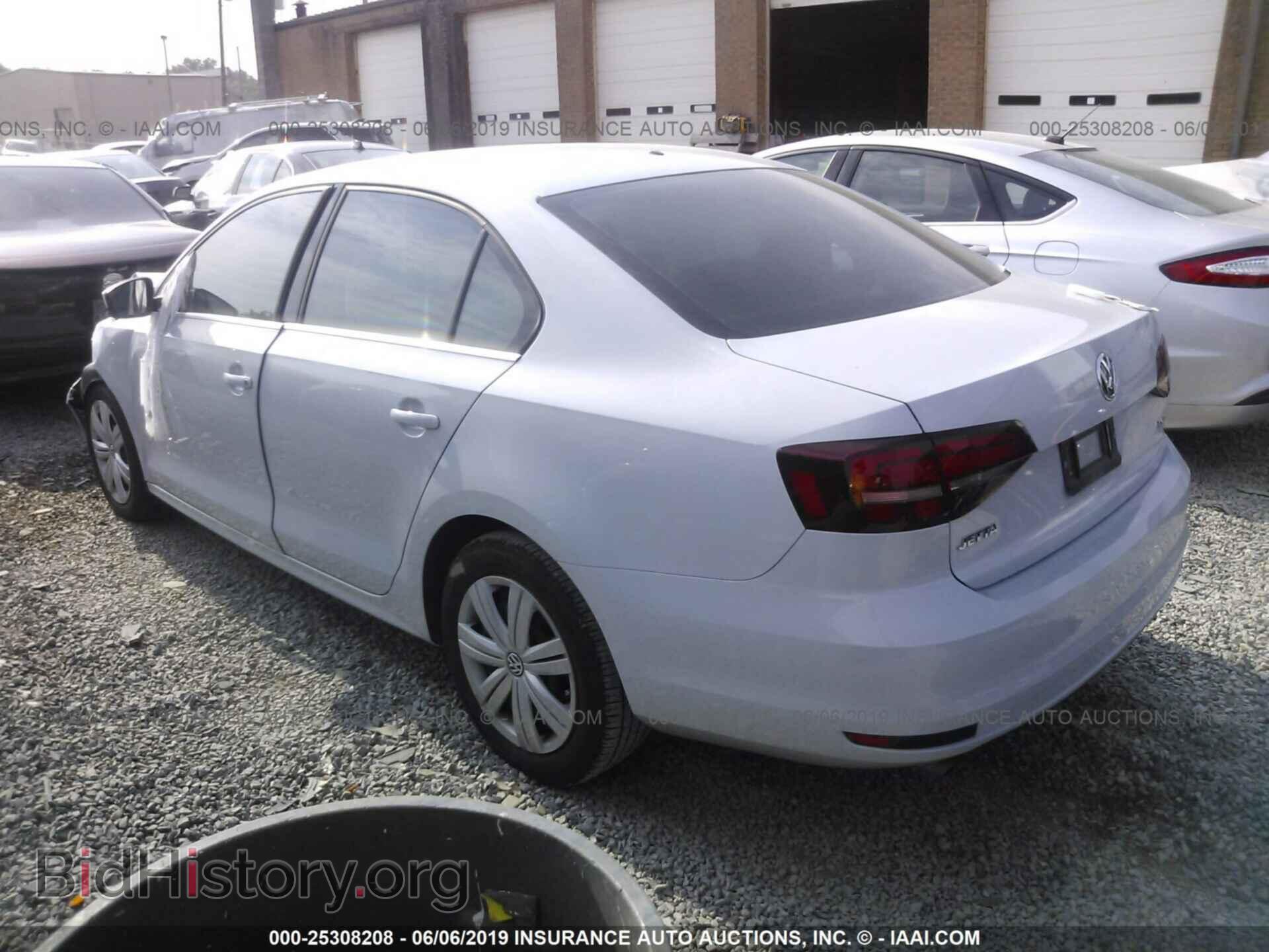 2017 VOLKSWAGEN JETTA - VIN: 3VW2B7AJ5HM312114 - Фото 3
