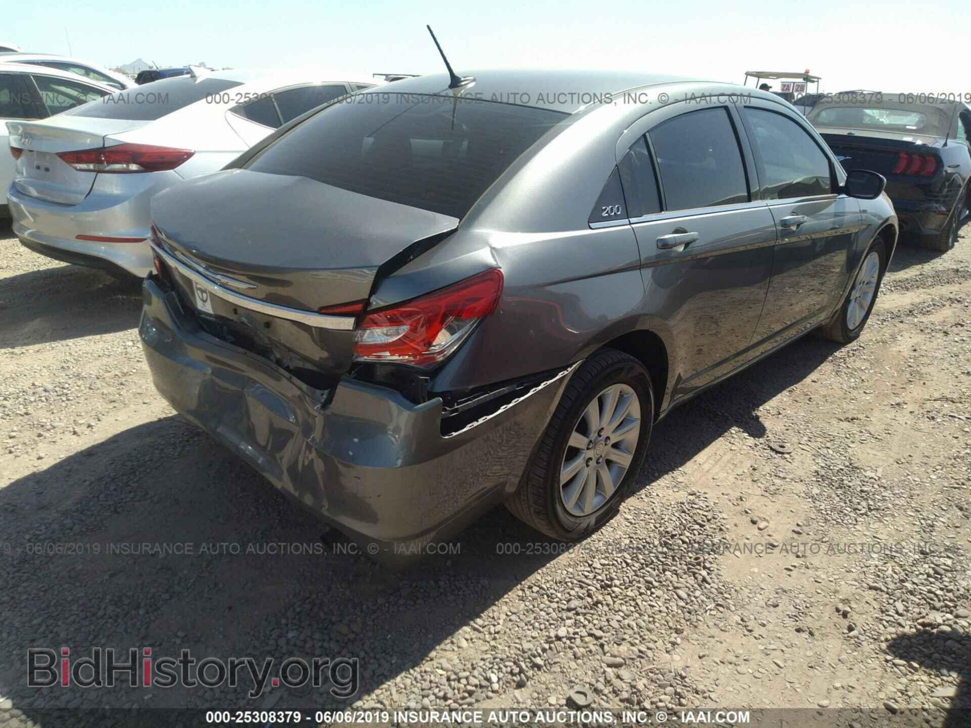 2012 CHRYSLER 200 - VIN: 1C3CCBBB5CN330985 - Фото 4