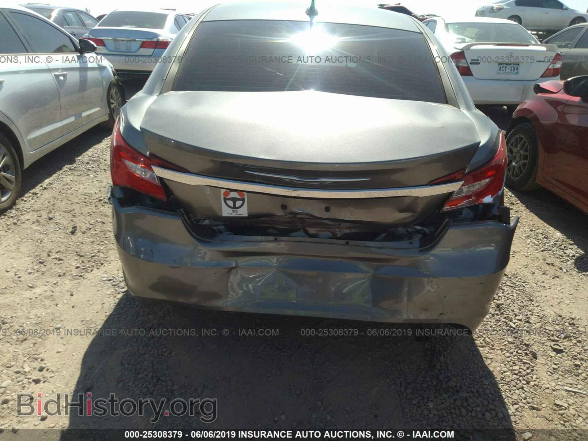 2012 CHRYSLER 200 - VIN: 1C3CCBBB5CN330985 - Фото 6
