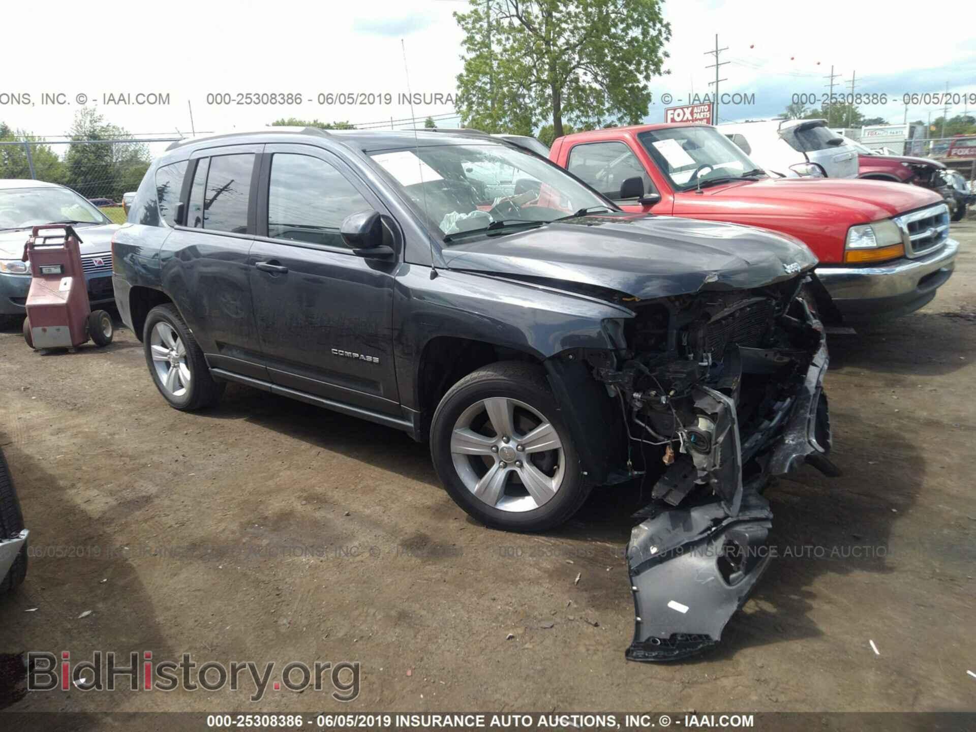 Фотография 1C4NJCEA3FD240666 - JEEP COMPASS 2015