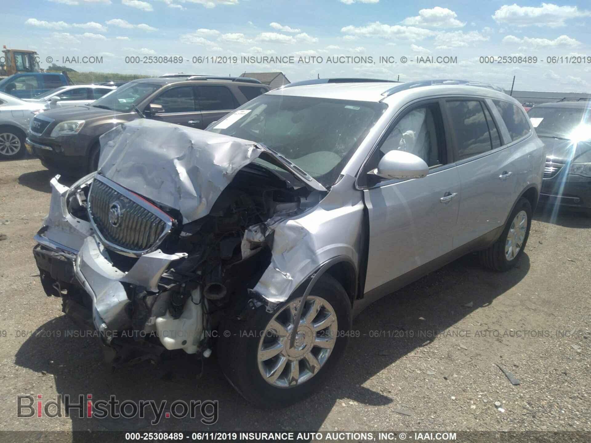 2012 BUICK ENCLAVE - VIN: 5GAKRCED8CJ165936 - Фото 2