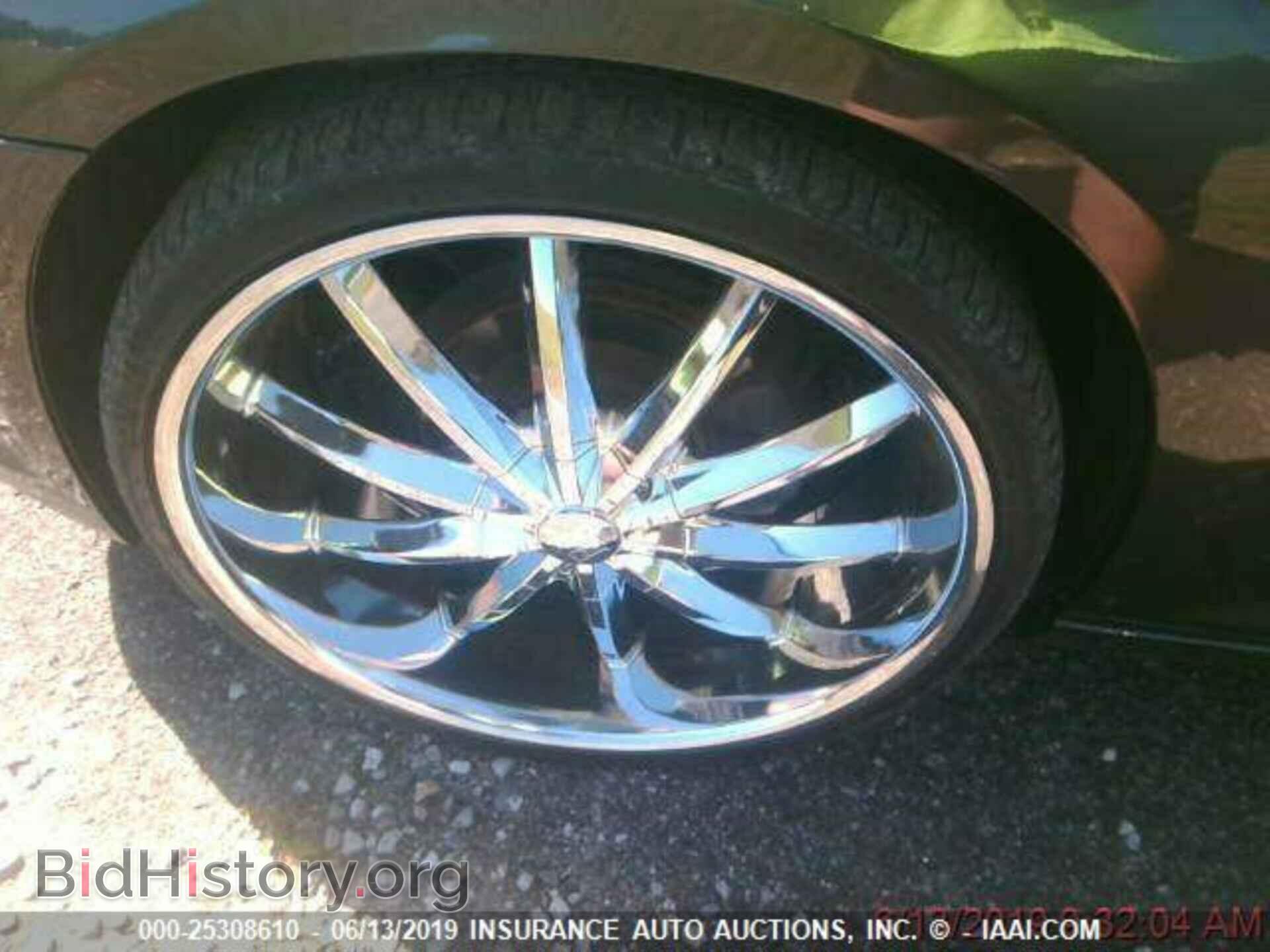 2014 CHRYSLER 300 - VIN: 2C3CCAAG3EH231083 - Фото 6