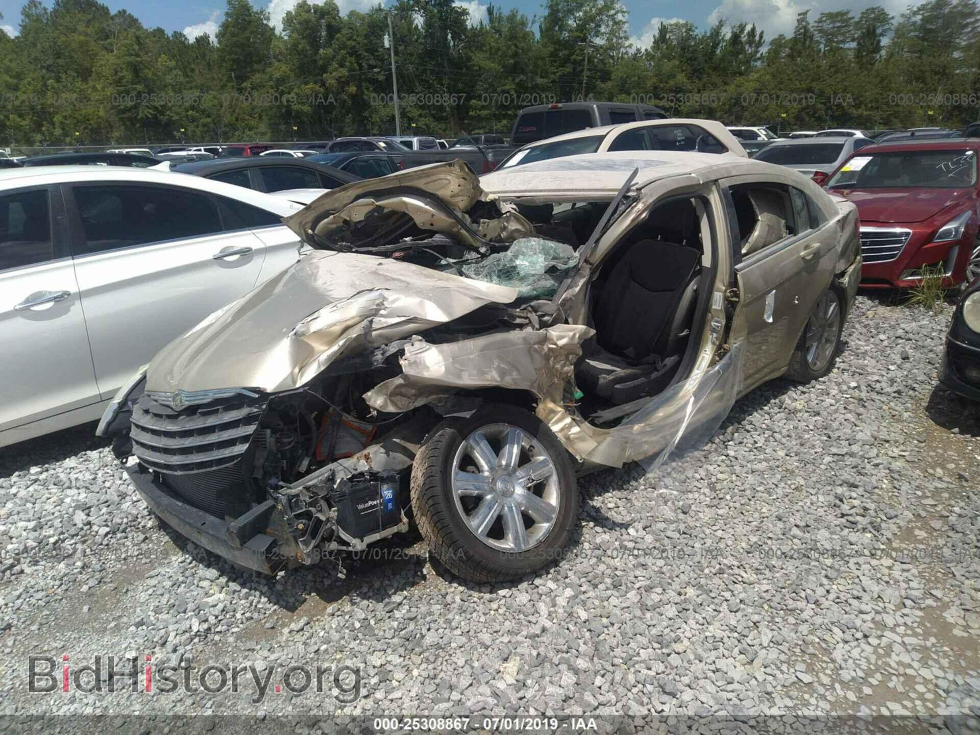 2010 CHRYSLER SEBRING - VIN: 1C3CC5FV1AN119592 - Фото 2