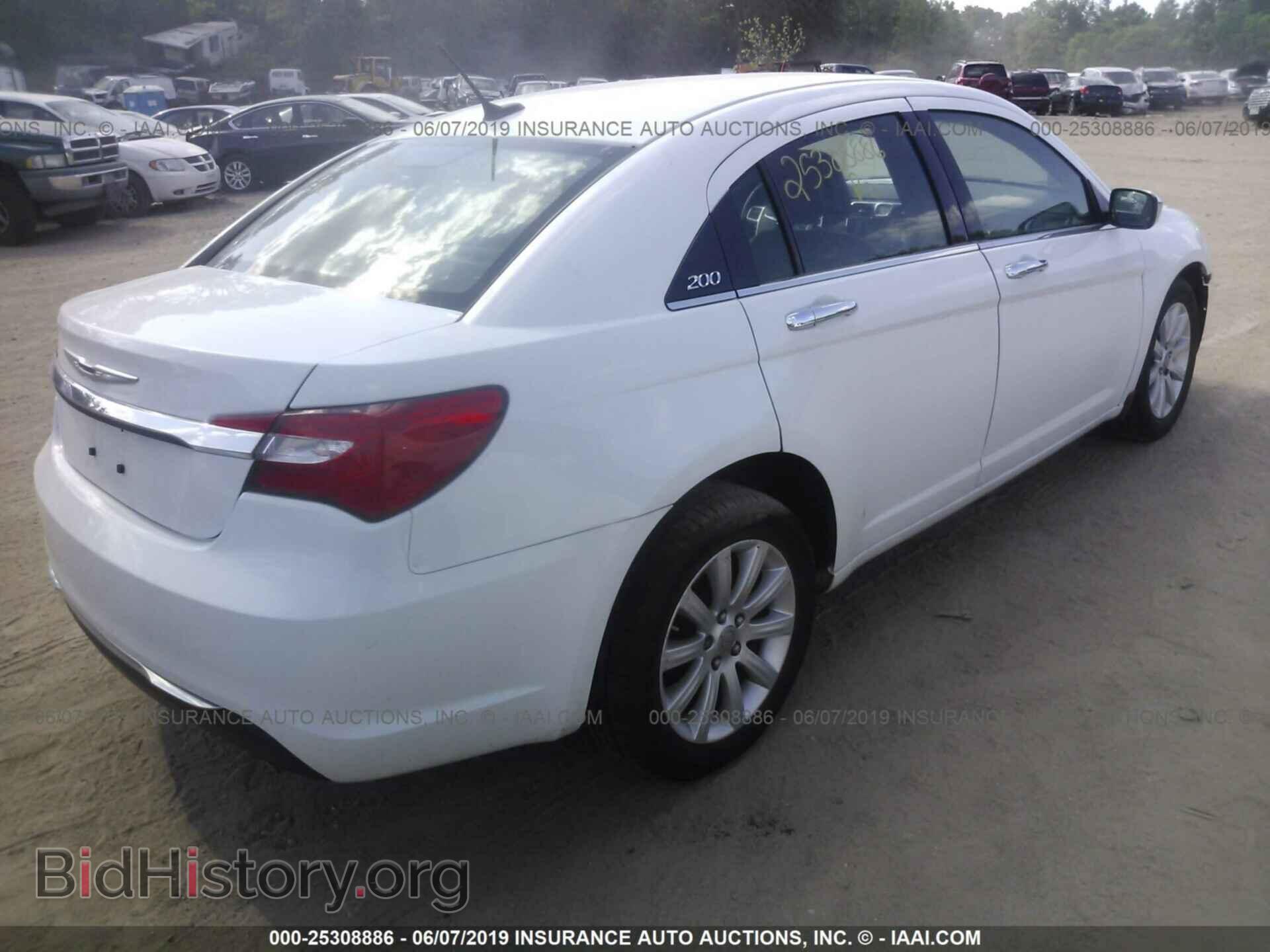 2014 CHRYSLER 200 - VIN: 1C3CCBCG3EN183935 - Фото 4